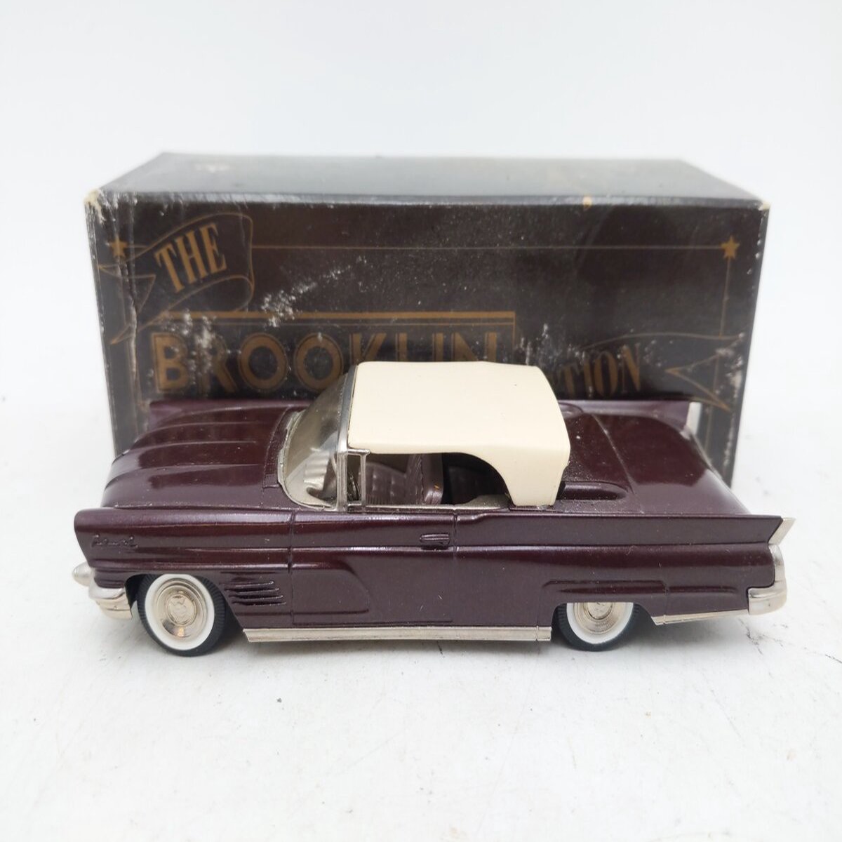 Brooklin Models BRK67 1:43 Scale Diecast 1961 Imperial Southampton Customs EX/Box