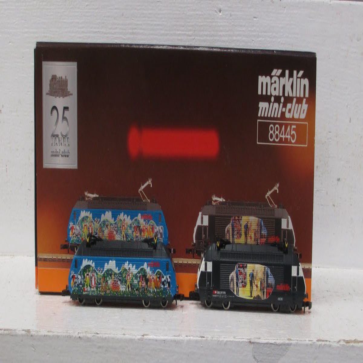 Marklin 88445 Z Scale SBB Special Edition Swiss Electric Locomotives (Set of 2) LN/Box