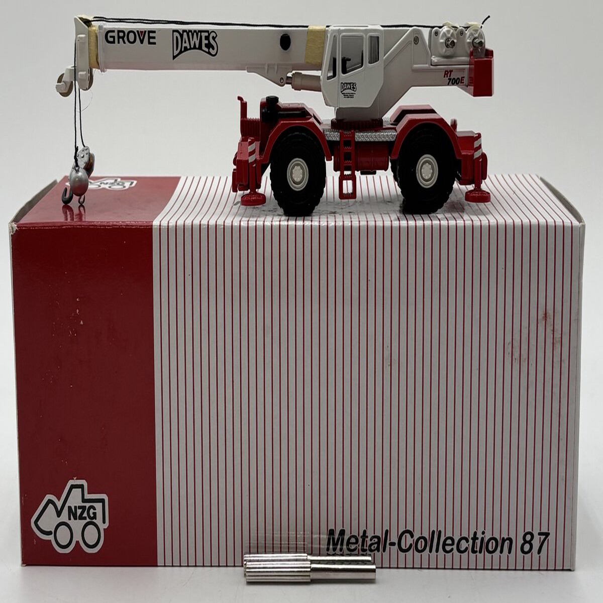 NZG 530/10 1:87 Scale Dawes Grove RT 700 E Mobile Crane Diecast