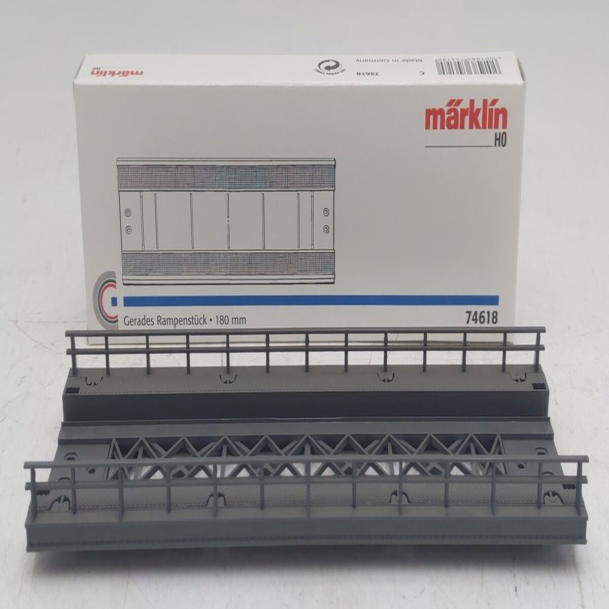 Marklin 74618 HO Scale Straight Ramp LN/Box