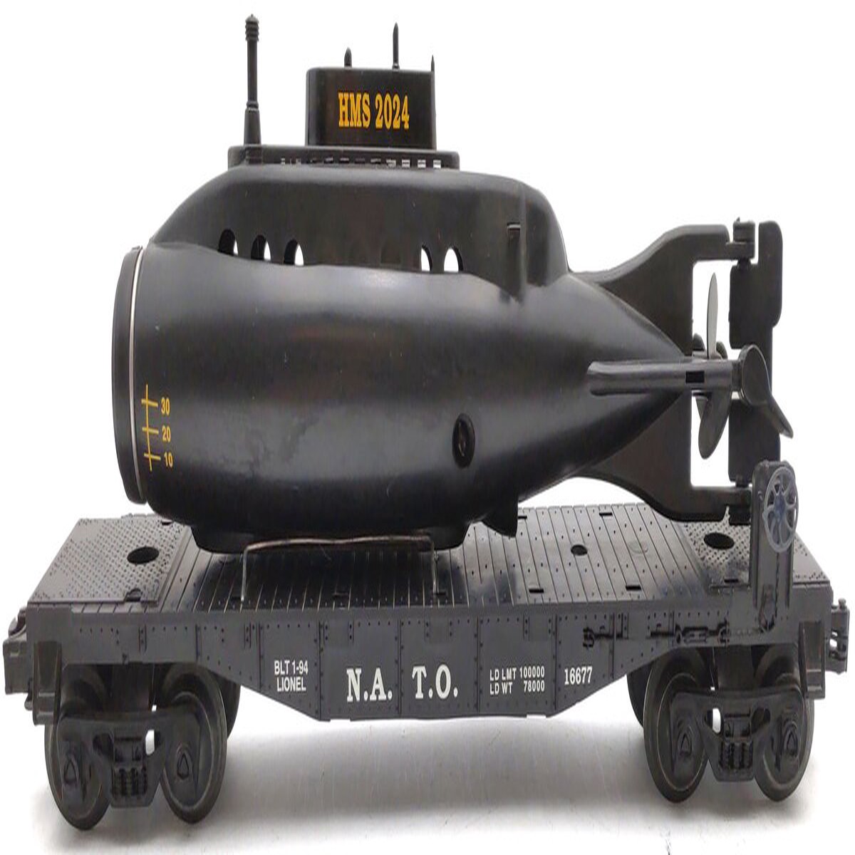 Lionel 6-16677 O Gauge NATO Flatcar with Royal Navy Submarine EX