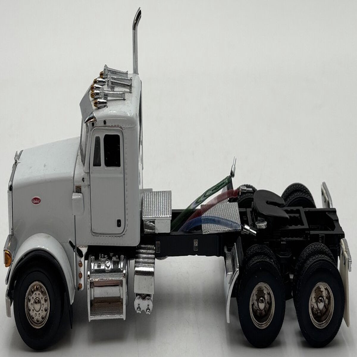 Sword Models 1:50 White Peterbilt 357 Semi-Tractor Diecast EX