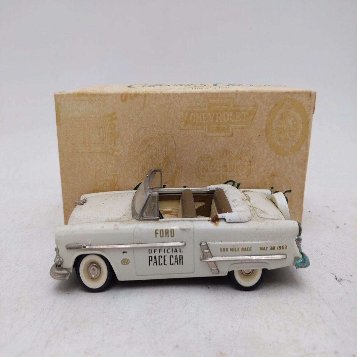 Collector's Classics 21499 1:43 1953 Ford Pace Car EX/Box