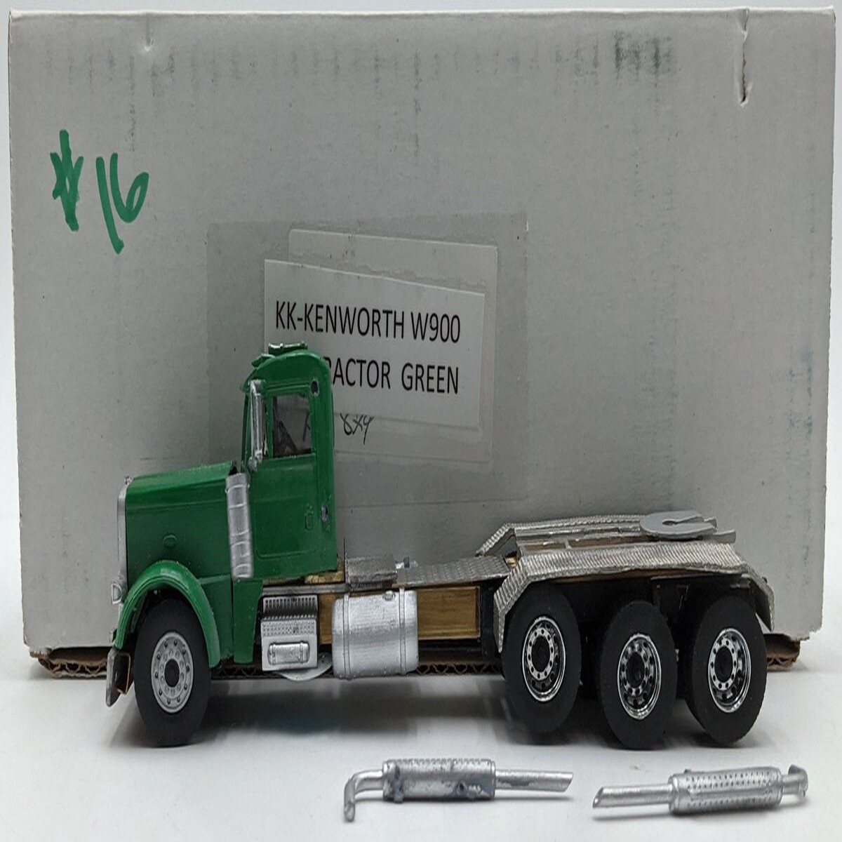 Custom Built 1:50 Diecast Custom KK-Kenworth W900 8X4 Tractor Green VG/Box