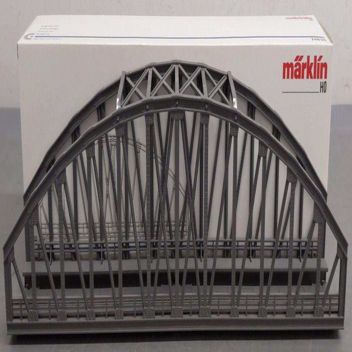 Marklin 74636 C Track 14-3/16 Track Arched Bridge EX/Box
