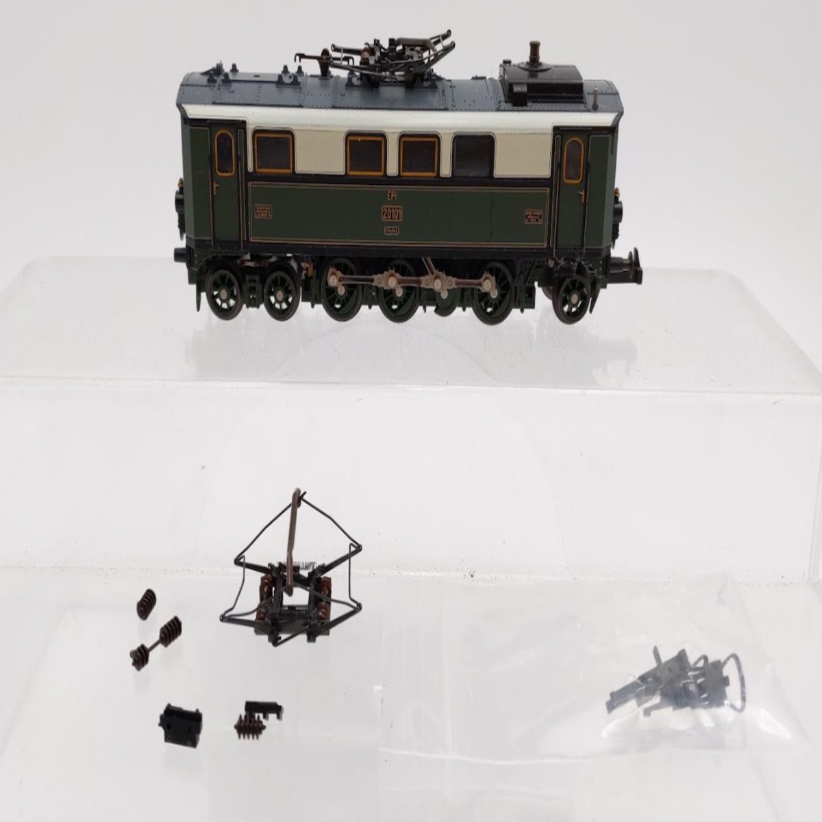 Trix 22420 HO Scale Royal Bavarian State Railway K.Bay.Sts.B. EP 3/6 Locomotive/Box