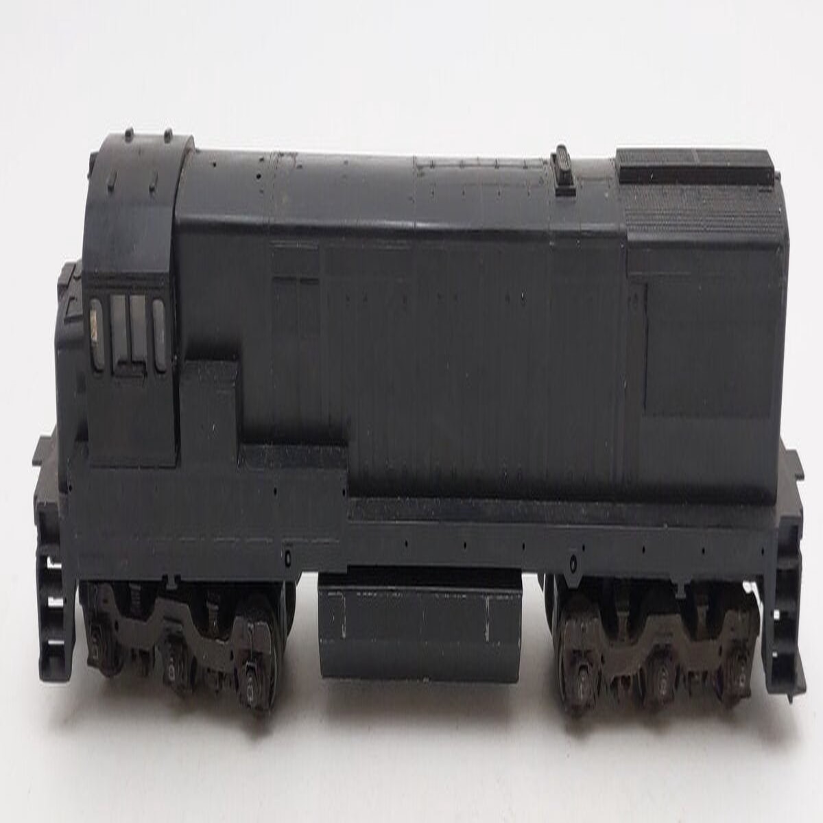Athearn HO Scale Undecorated Diesel Locomotive VG