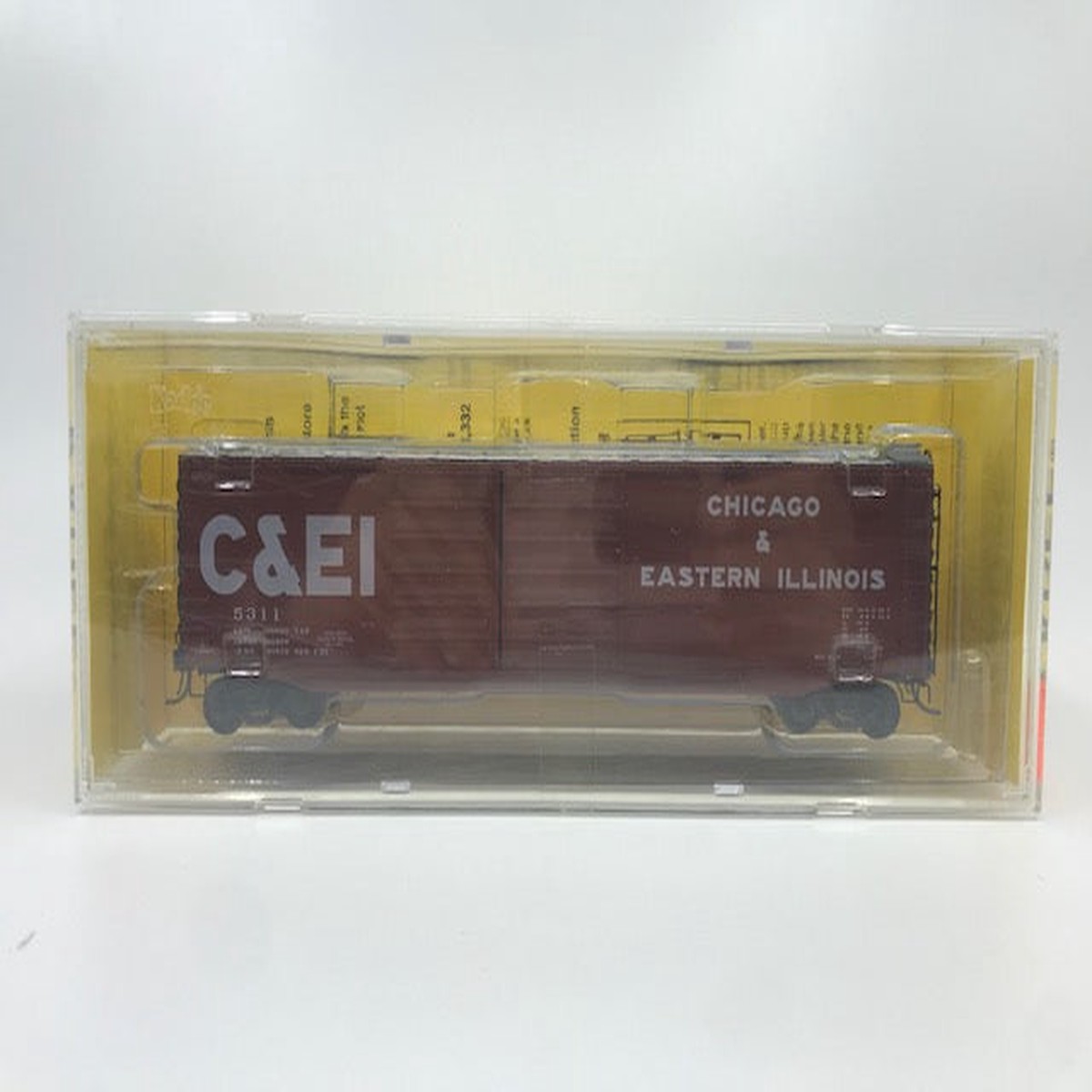 Kadee 6704 HO Scale Chicago & Eastern Illinois 50' PS-1 Boxcar #5311 LN/Box