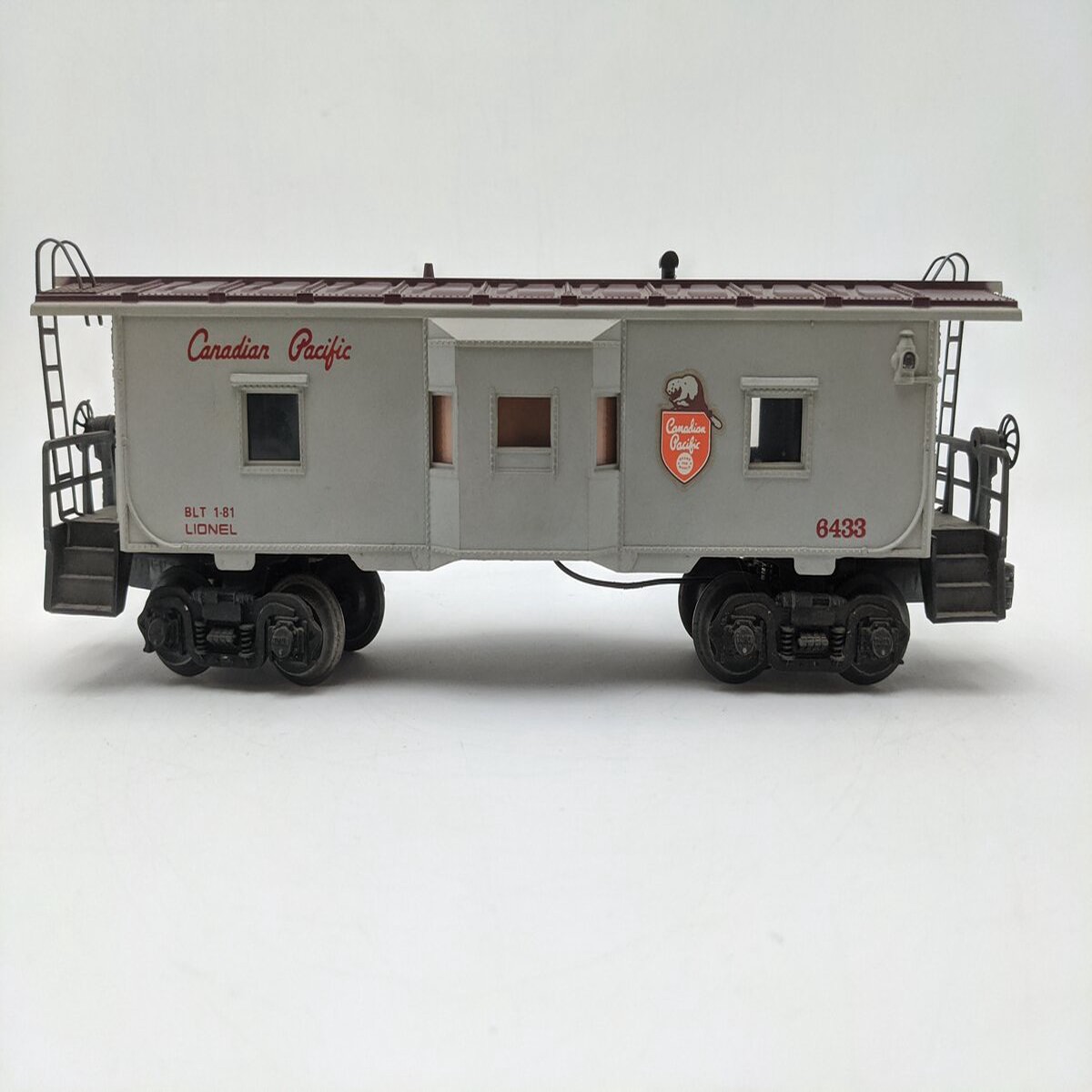 Lionel 6-6433 O Gauge Canadian Pacific Bay Window Caboose EX