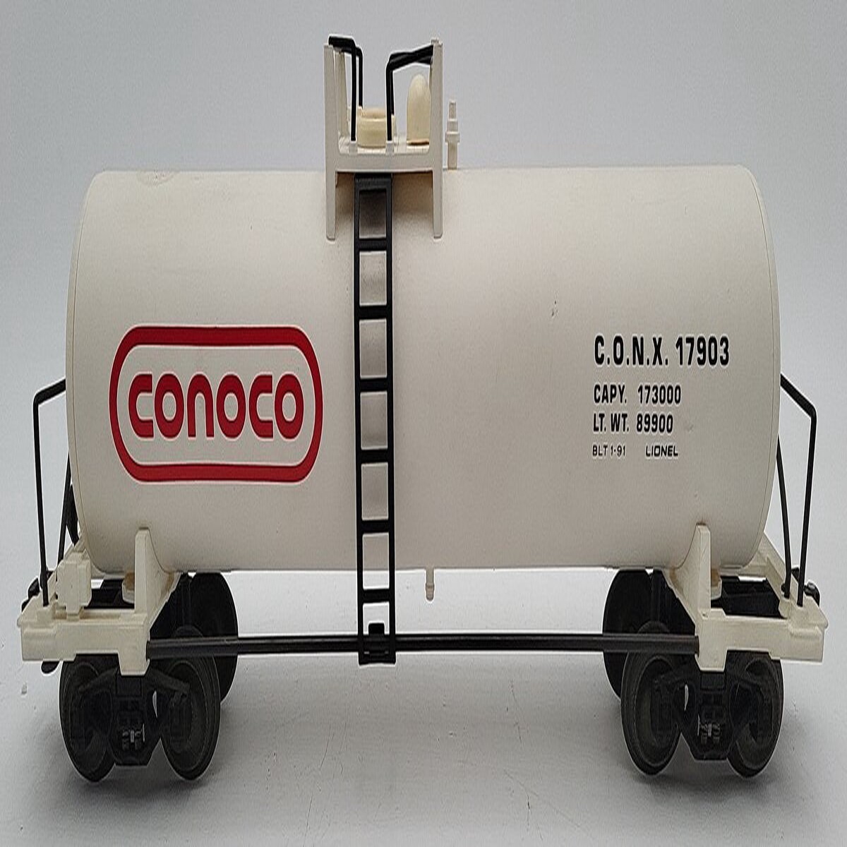Lionel 6-17903 O Gauge Conoco Unibody Tank Car EX