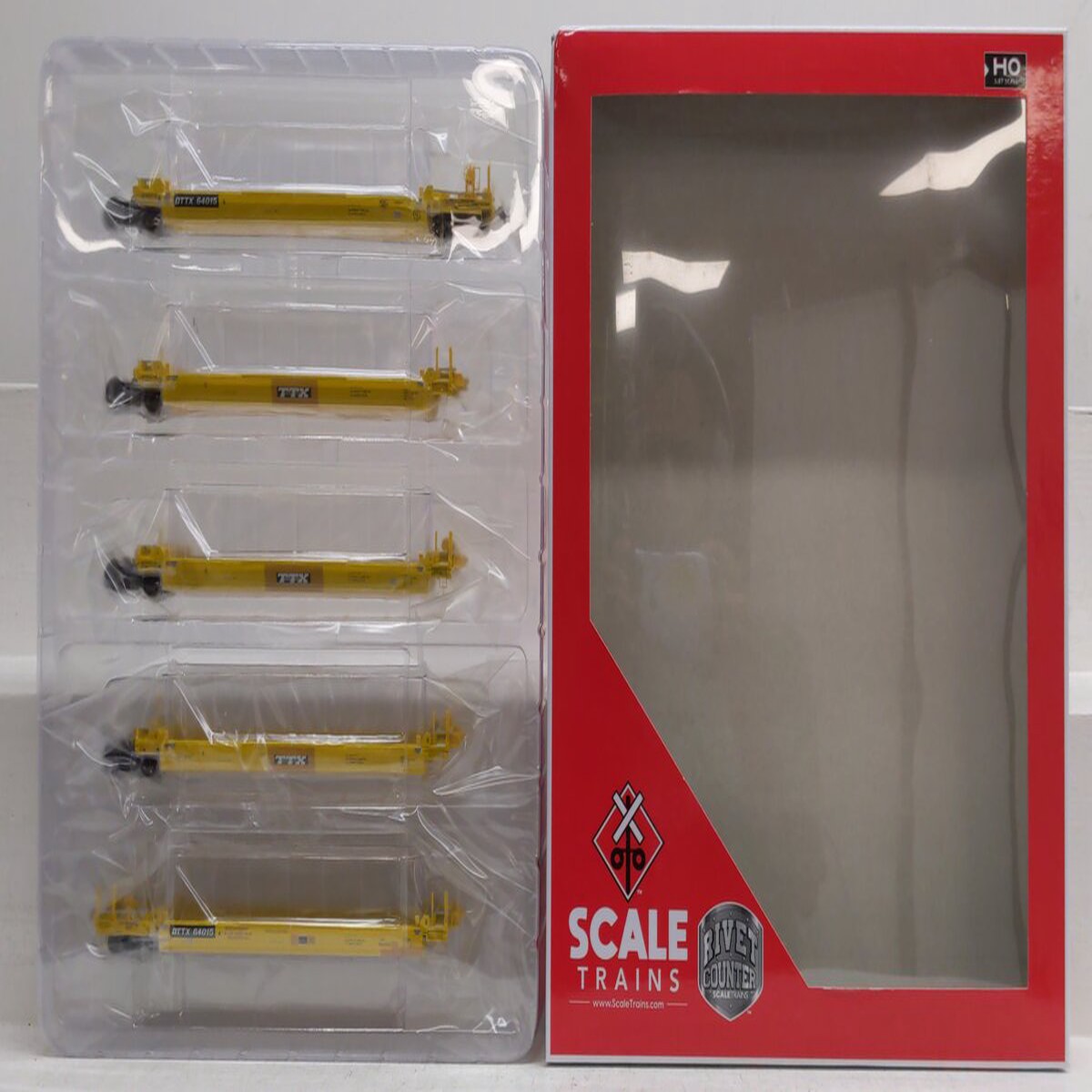 Scale Trains SXT40084 HO Scale DTTX P-S/TRN Backpacker 5-UNit Well Car #64015 MT/Box