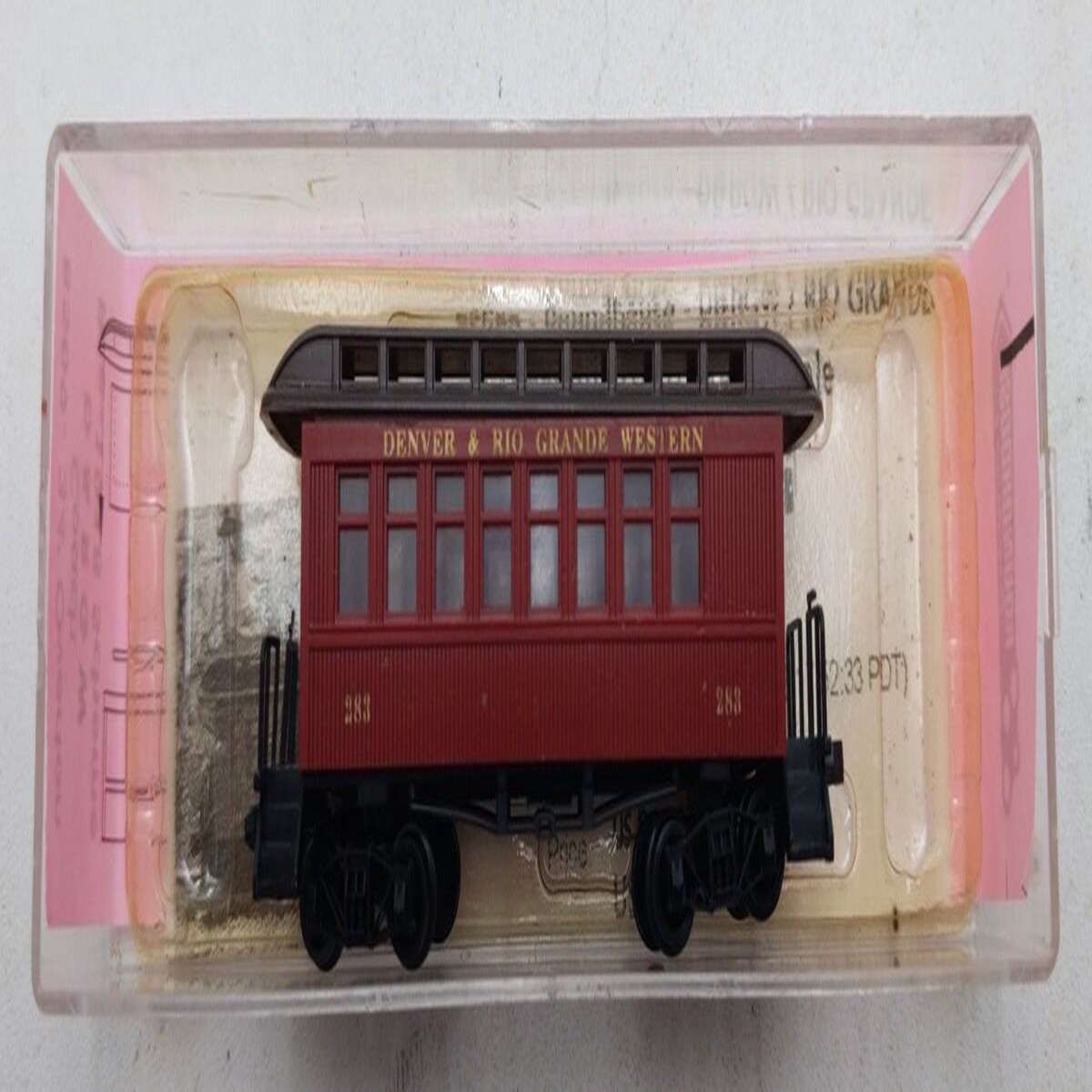 Roundhouse 8509 N Scale Denver & Rio Grande Western 34' Overton Coach Car #283 LN/Box
