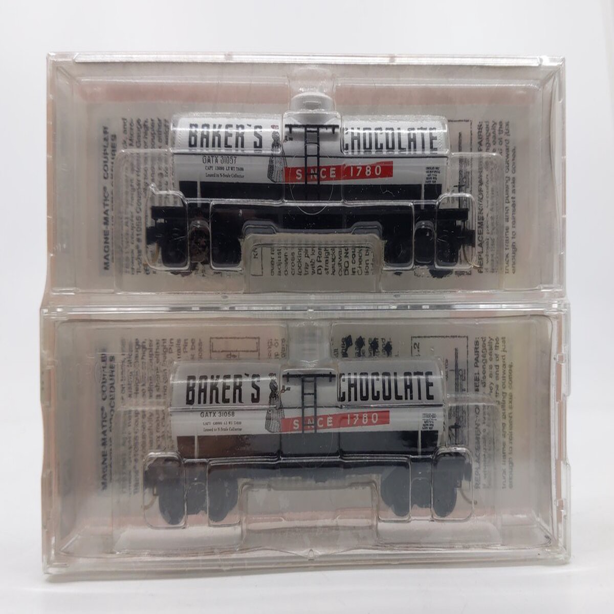 Micro-Trains N Scale Baker's Chocolate Billboard Tank Cars 2-Pack MT/Box