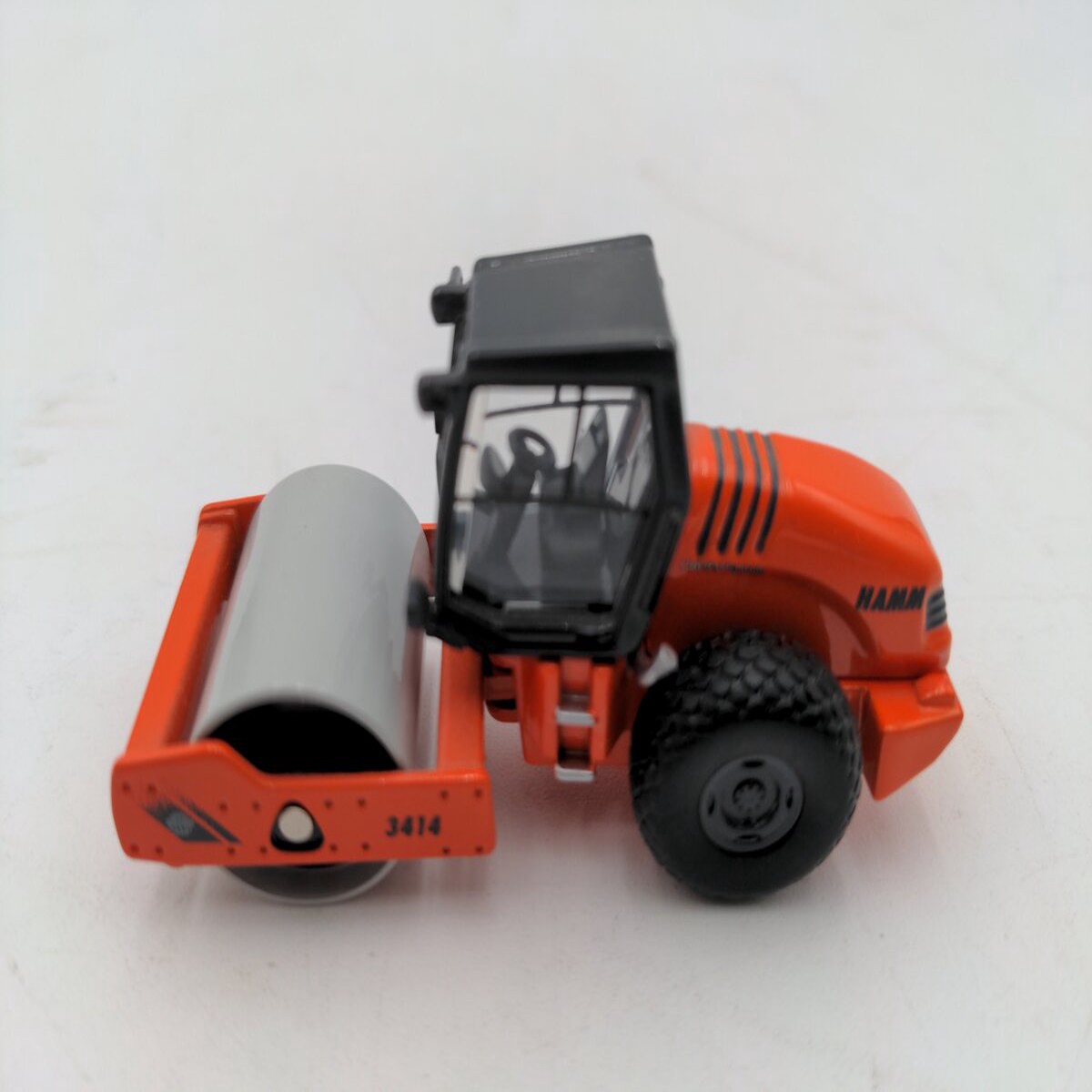 NZG 604 1:87 Scale Metal-Collection 87 Orange/Grey Hamm 3414 Roller Diecast VG