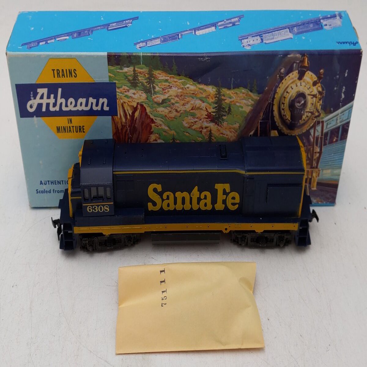 Athearn 3443 HO Santa Fe U30B PWR Diesel Locomotive #6308 EX/Box