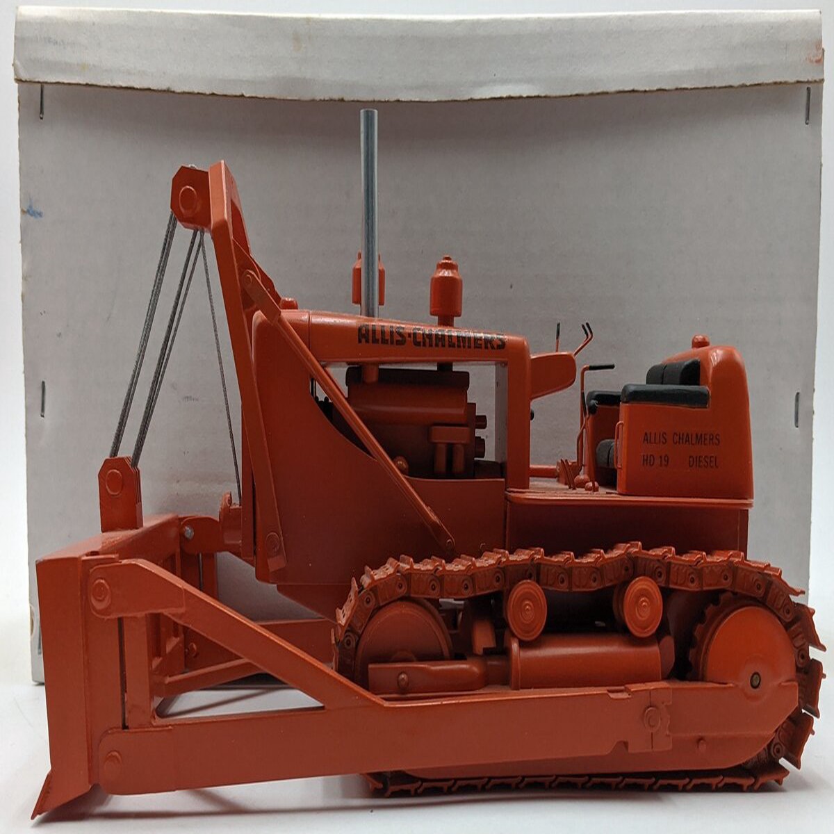 Carco 1:50 Diecast Allis-Chalmers HD19 Crawler Tractor NIB