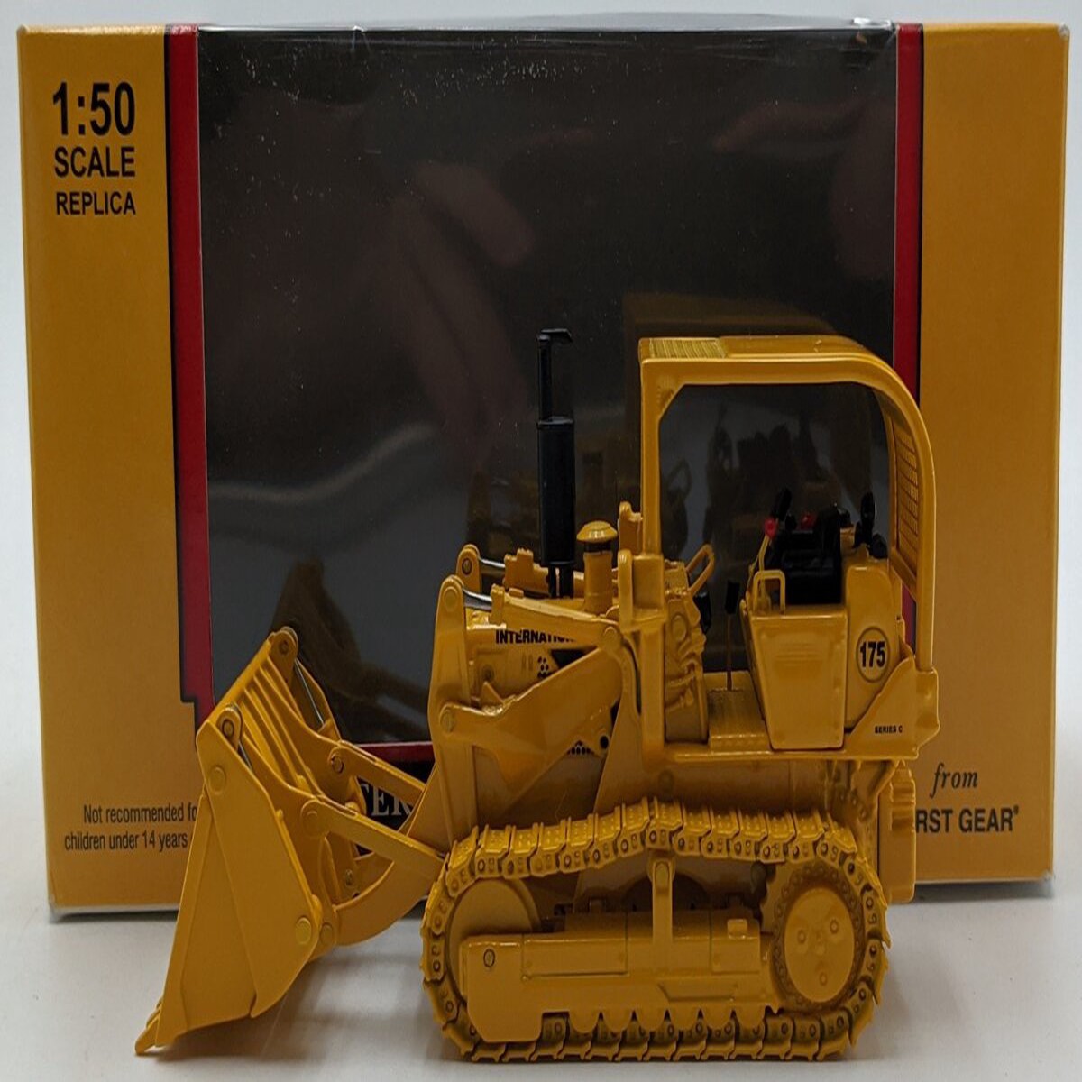 First Gear 50-3058 1:50 Diecast International Harvester 175C Crawler/Loader NIB
