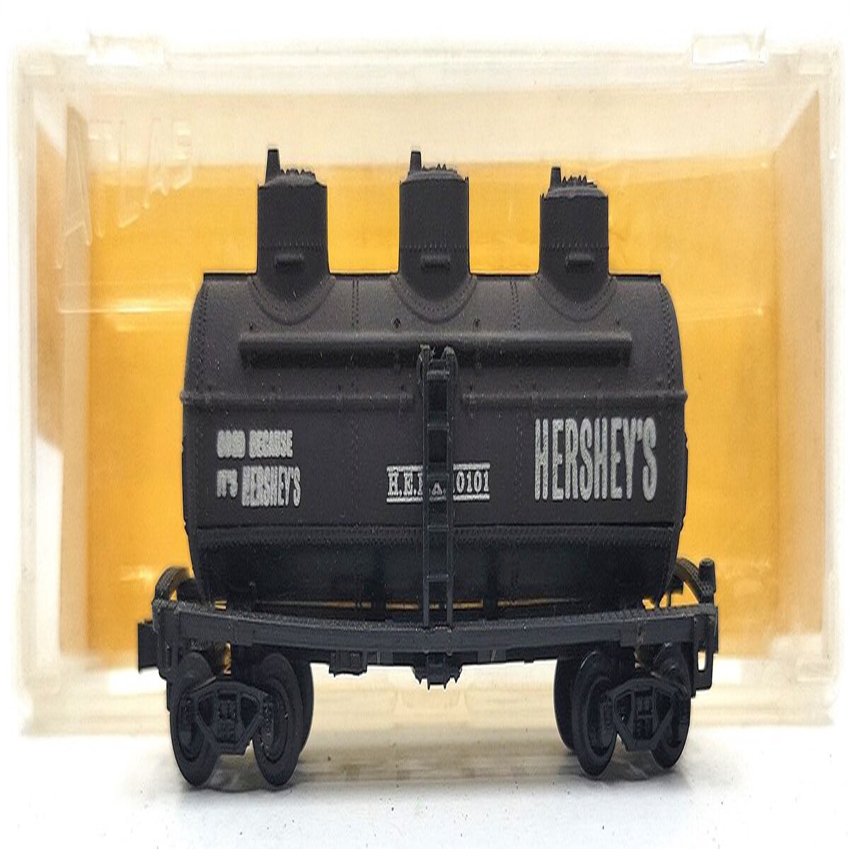 Model Power 3422 N Scale H.E.R.X Hershey's 3 Dome Tank Car #10101 LN/Box