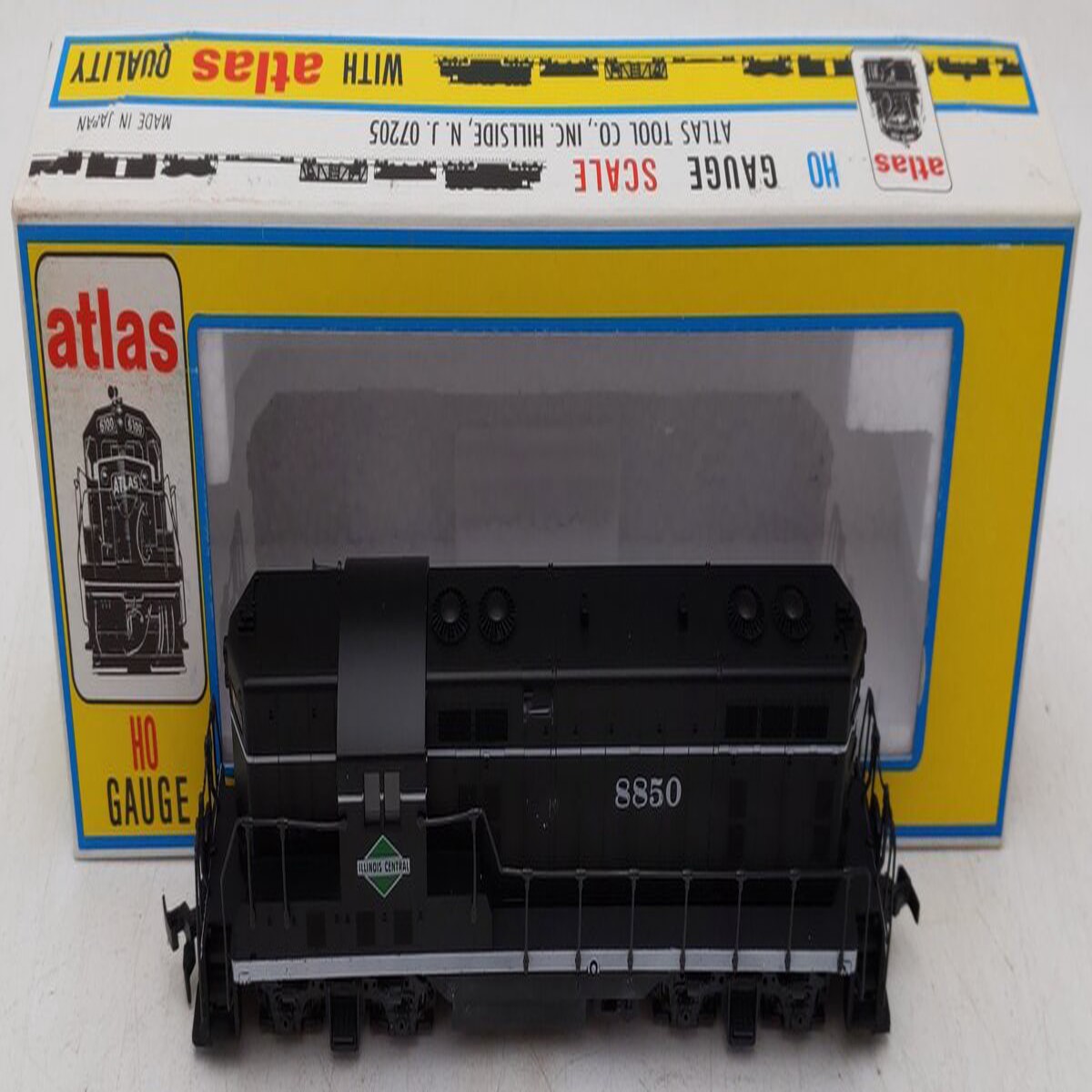 Atlas 8238 Illinois Central GP-7 Diesel Locomotive #8850 EX/Box