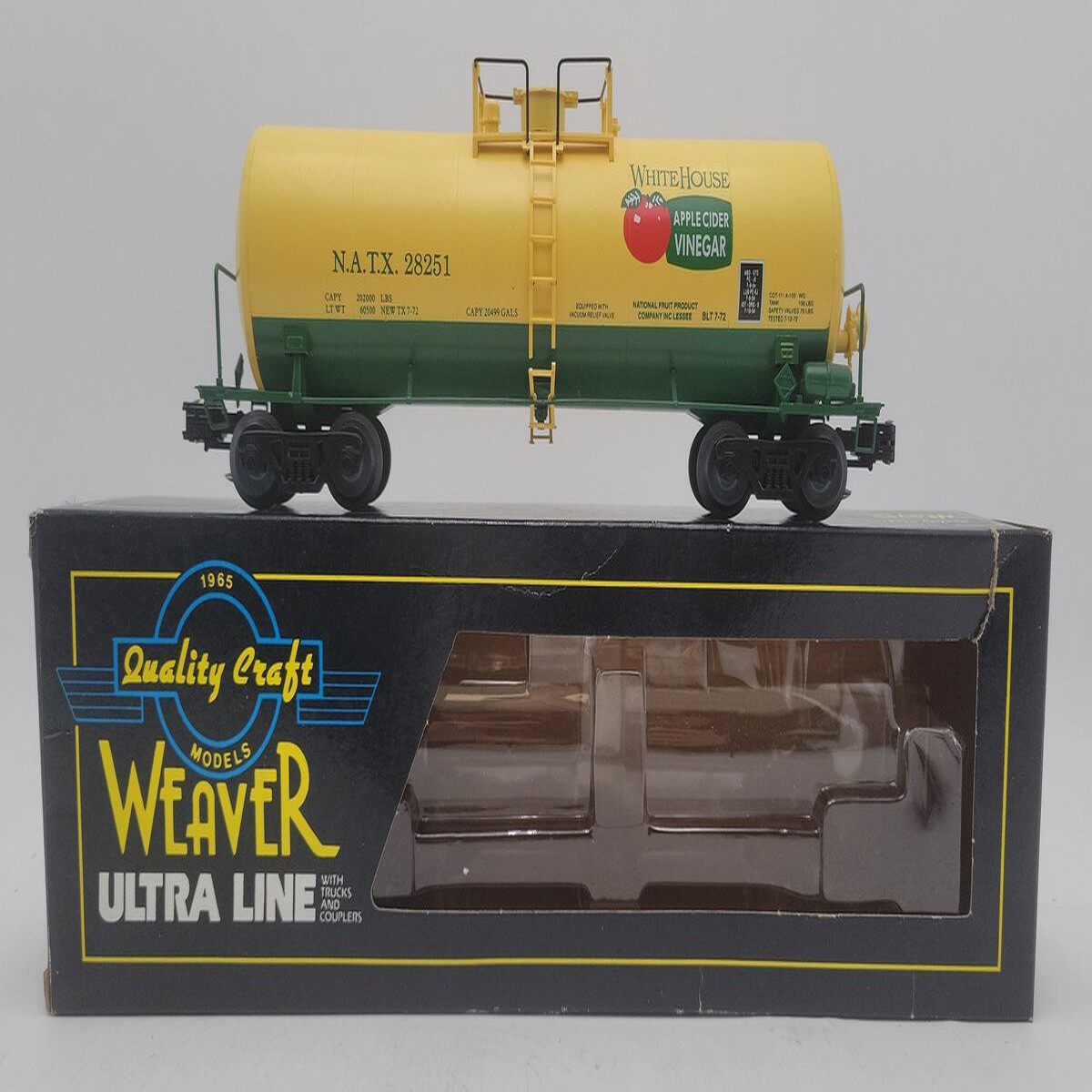 Weaver U1311 O Gauge Whitehouse Apple Cider Vinegar Tank (3-Rail) VG/Box