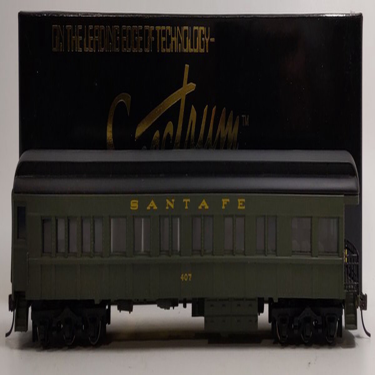 Bachmann 89316 HO Santa Fe Heavyweight Observation Car #407 MT/Box
