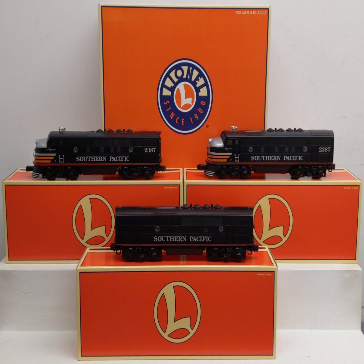 Lionel 6-38197 O Gauge Southern Pacific F-3 ABA Diesel Locomotive Set #2387 EX/Box