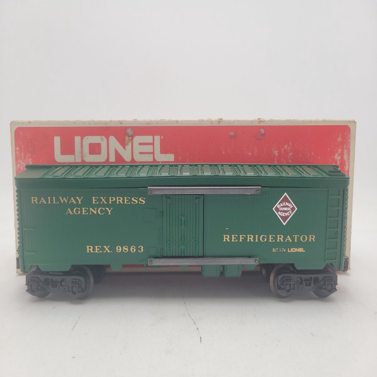 Lionel 6-9863 O Gauge REA Reefer Car #9863 VG/Box