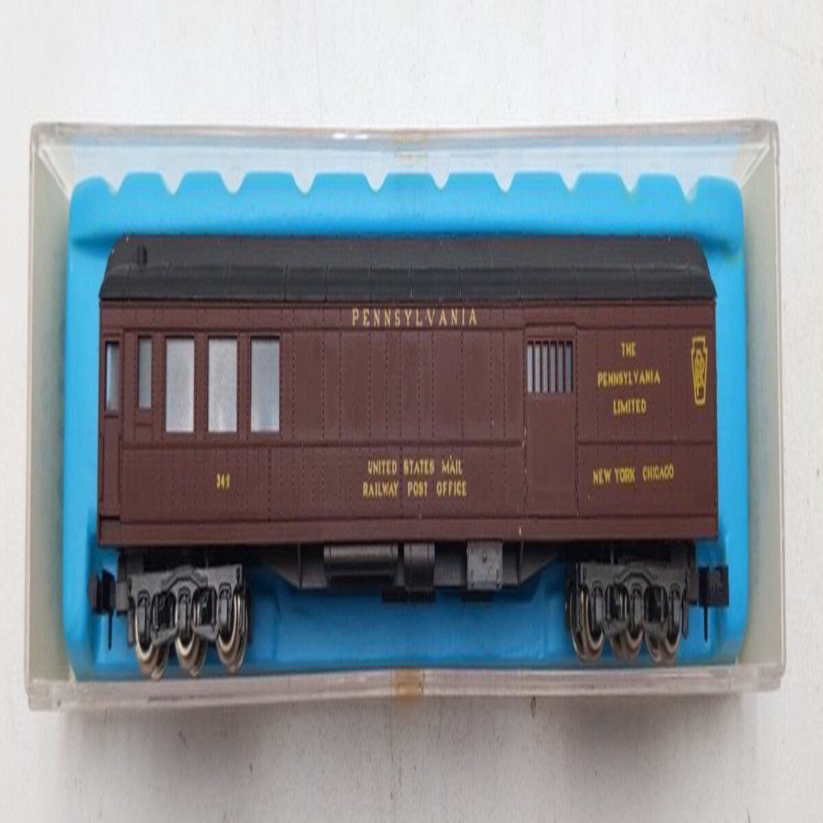 Atlas 2622 N Scale Pennsylvania Combination Passenger Car #342 LN/Box