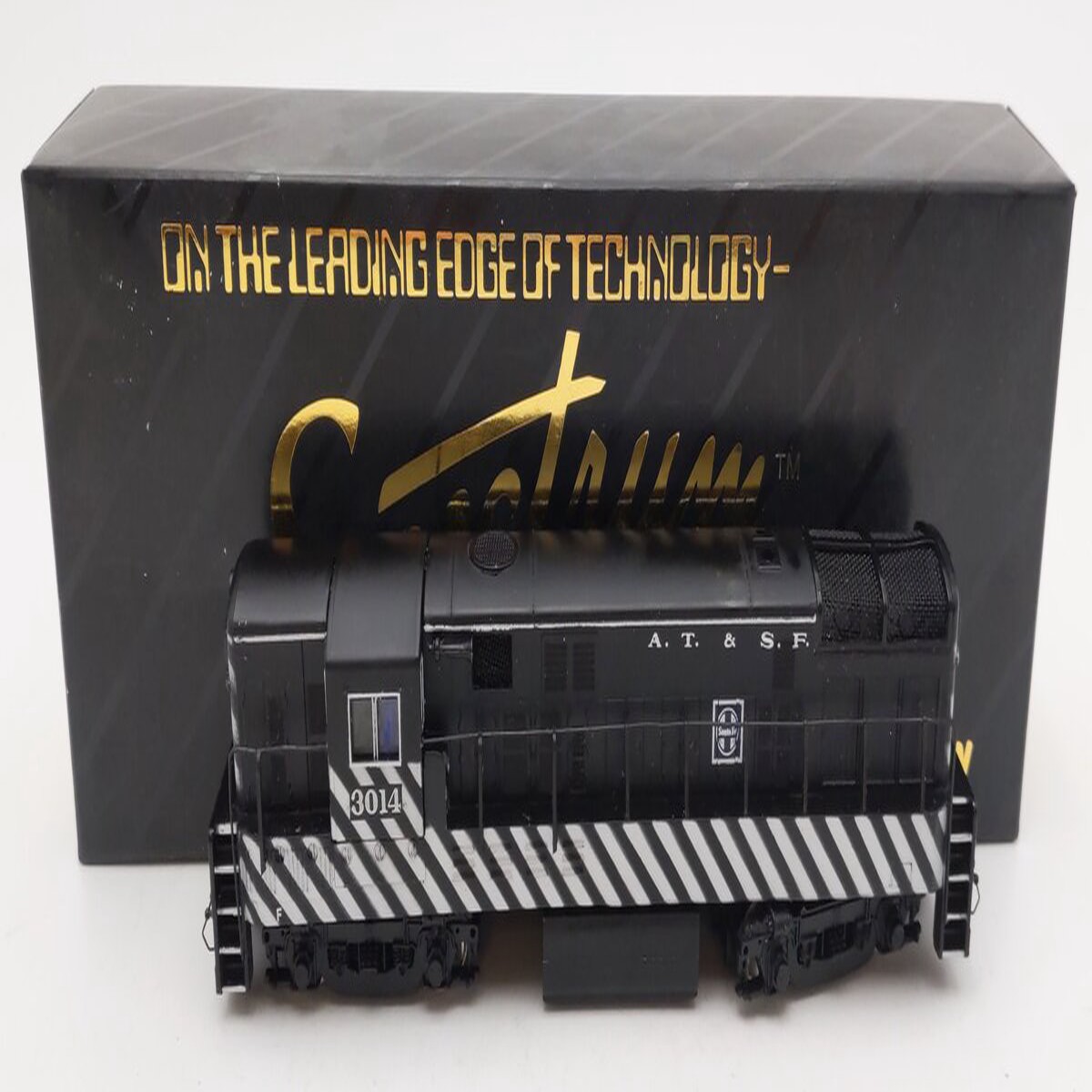 Bachmann 81202 HO Scale Santa Fe Fairbanks Morse H16-44 Diesel Locomotive #3014 EX/Box