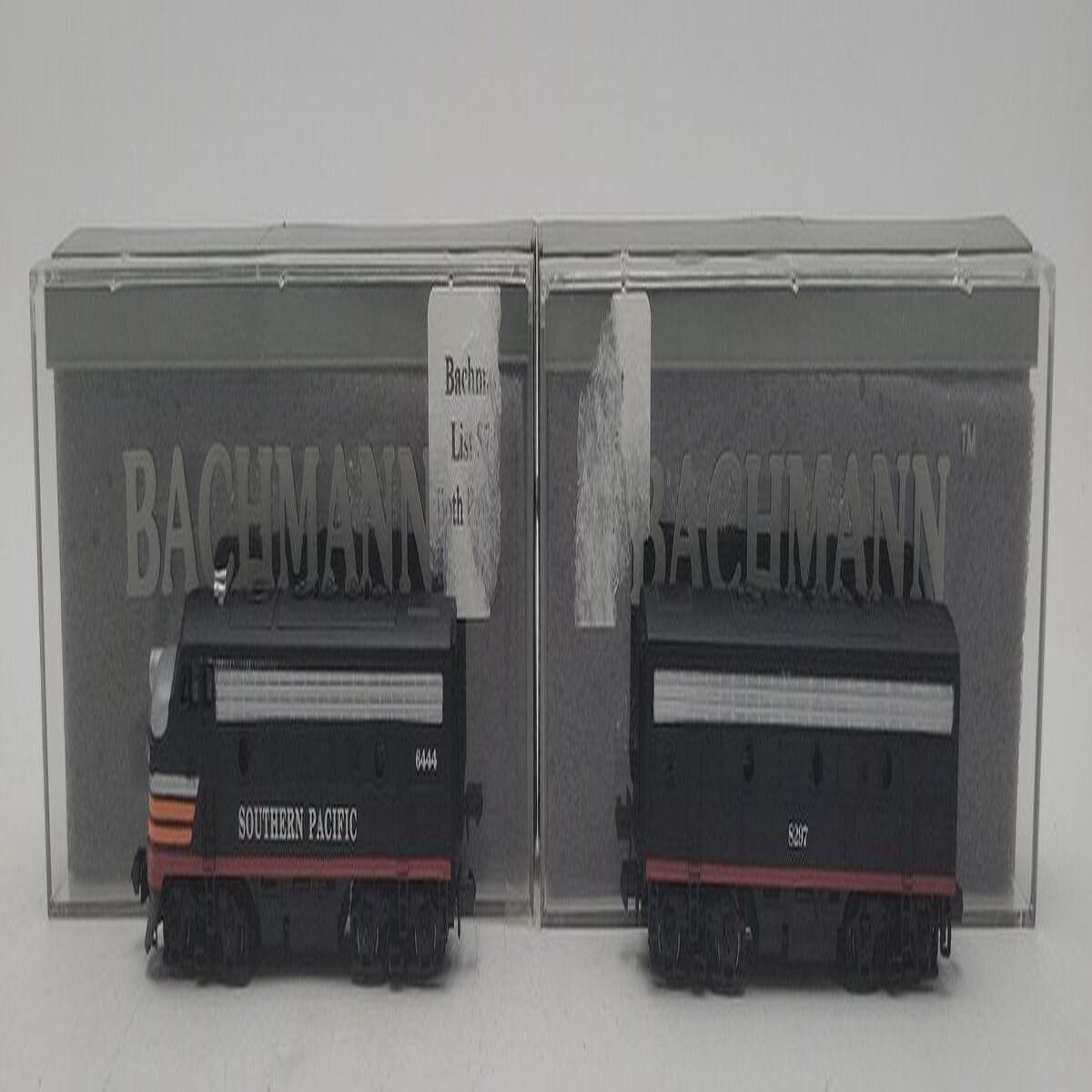 Bachmann N Scale Southern Pacific F7 A/B Diesel Locomotive Set #6444, #8297 EX/Box