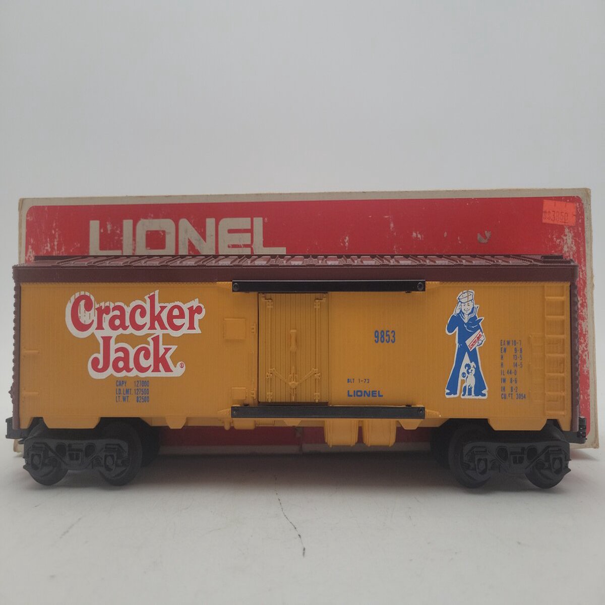 Lionel 6-9853 O Gauge Cracker Jack Billboard Reefer Car (Caramel) EX/Box