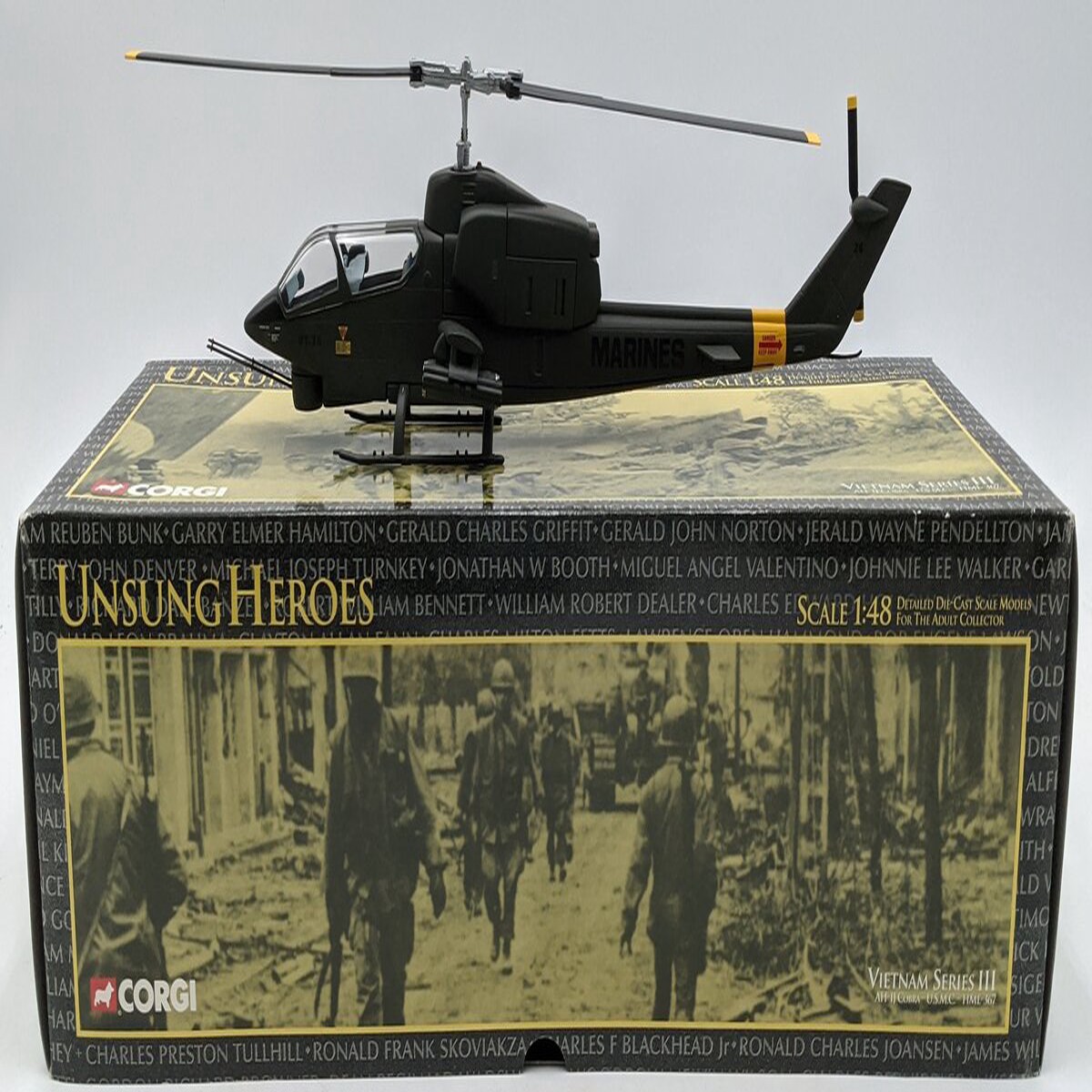 Corgi US51204 1:48 Diecast Huey Cobra AH-1 Vietnam Helicopter