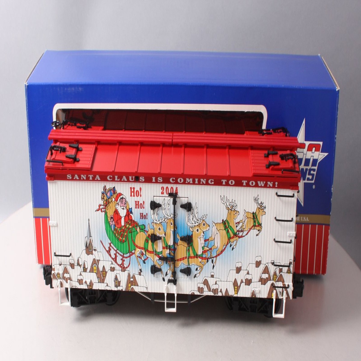 USA Trains R13022 G 2004 Christmas Refrigerator Car - Plastic Wheels LN/Box