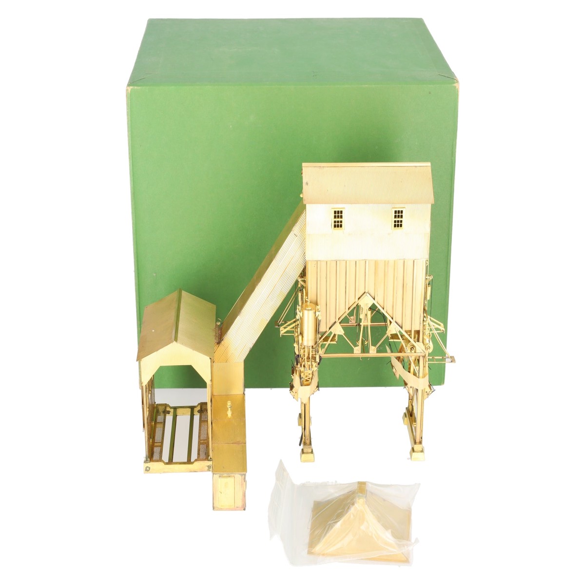 Overland 3480 HO UP Valley NE 150-Ton Coaling Tower - Unpainted EX/Box