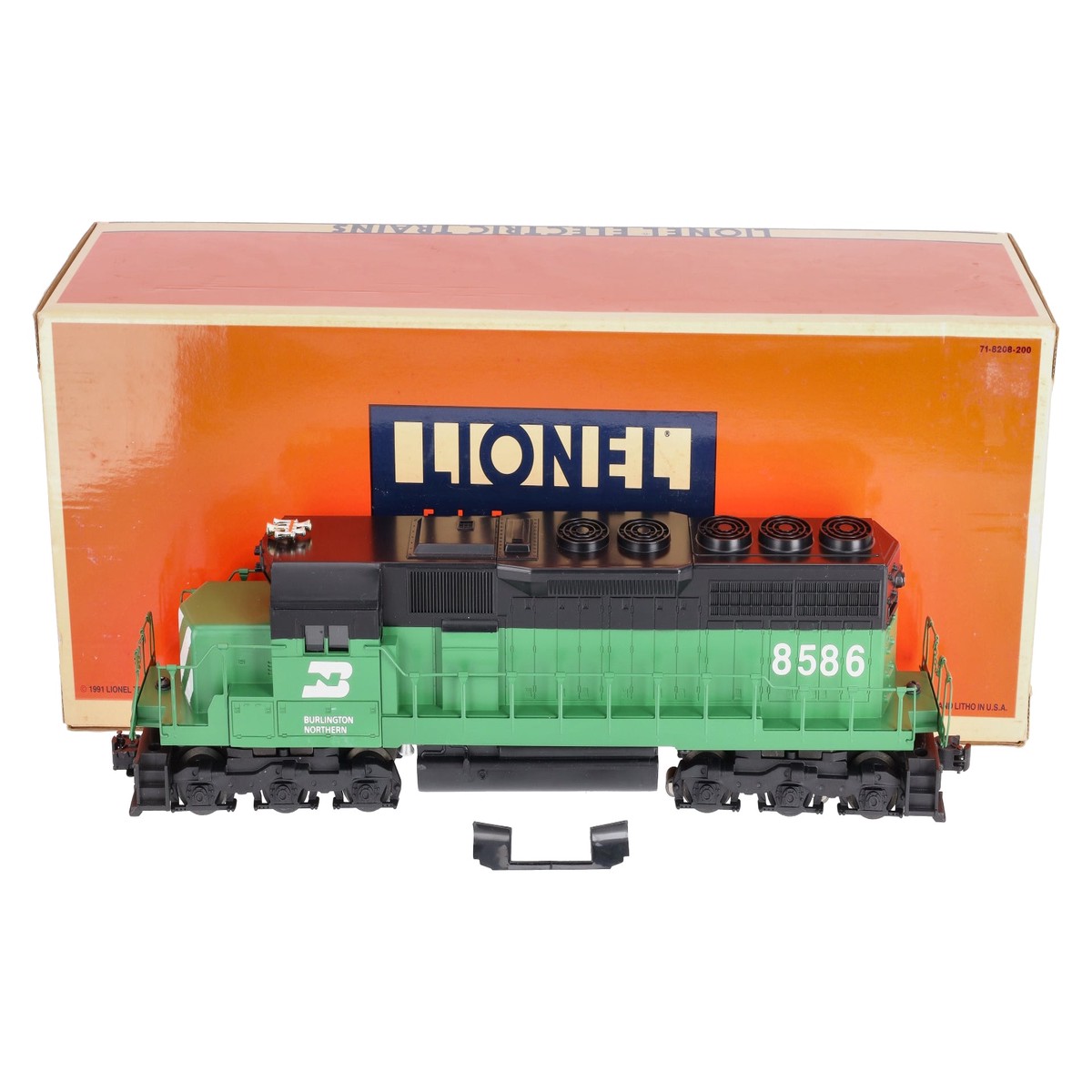 Lionel 6-18208 O Gauge Burlington Northern SD-40 Dummy Diesel Locomotive #8586 NIB