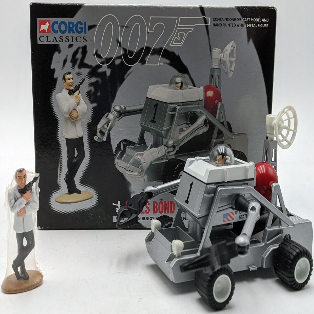 Corgi 65201 1:43 Scale Diecast James Bond 007 Moon Buggy & James Bond Figure Set