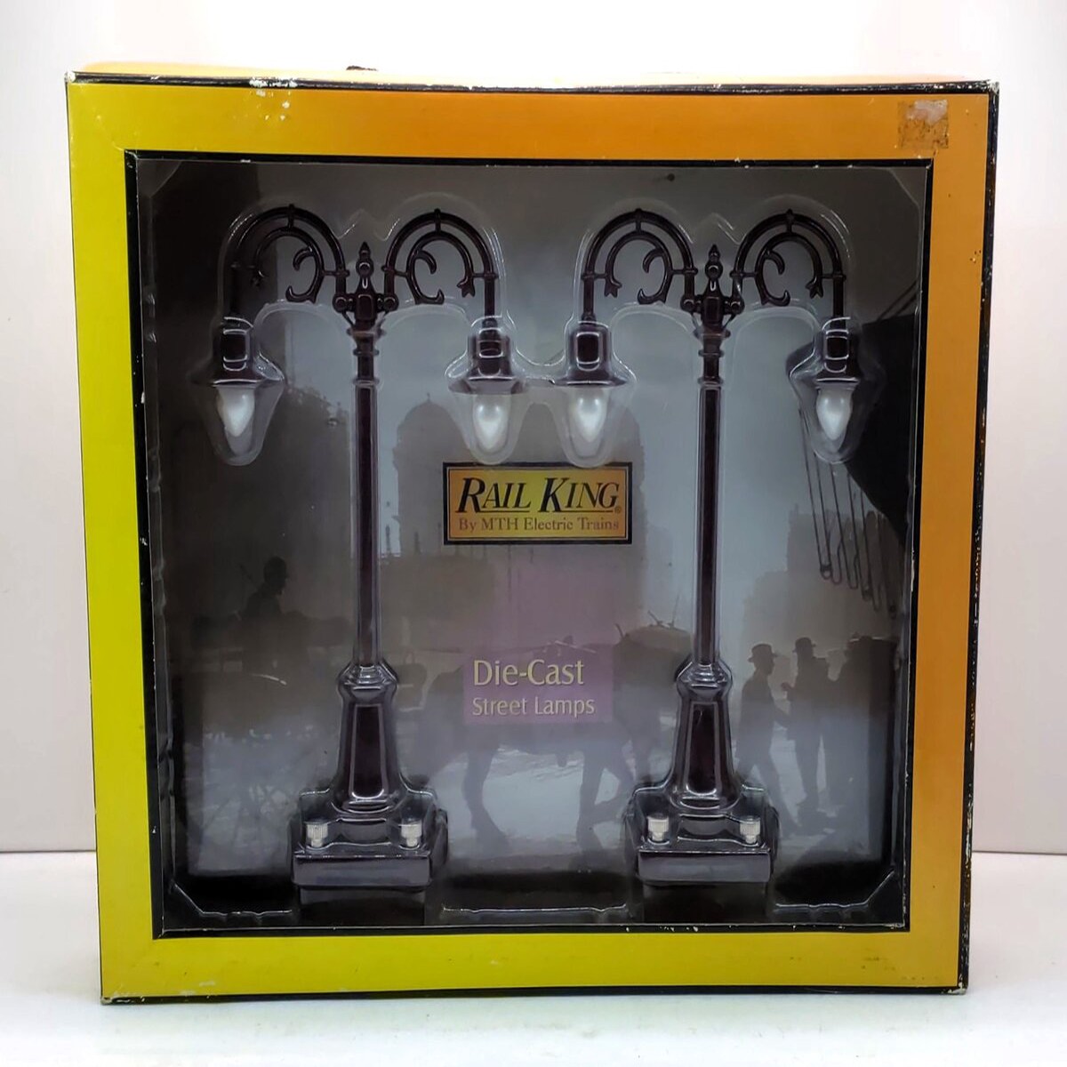 MTH 30-1066 Standard Gauge #54 Diecast Brown Street Lamp Set (Pack of 2) LN/Box