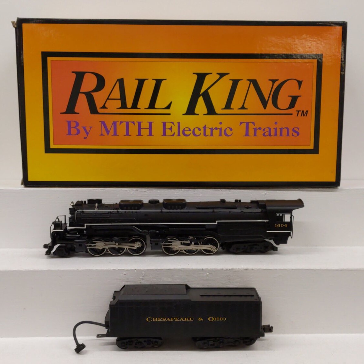 MTH 30-1116-1 O Gauge C&O 2-6-6-6 H-8 Steam Locomotive & Tender #1604 w/PS1 EX/Box