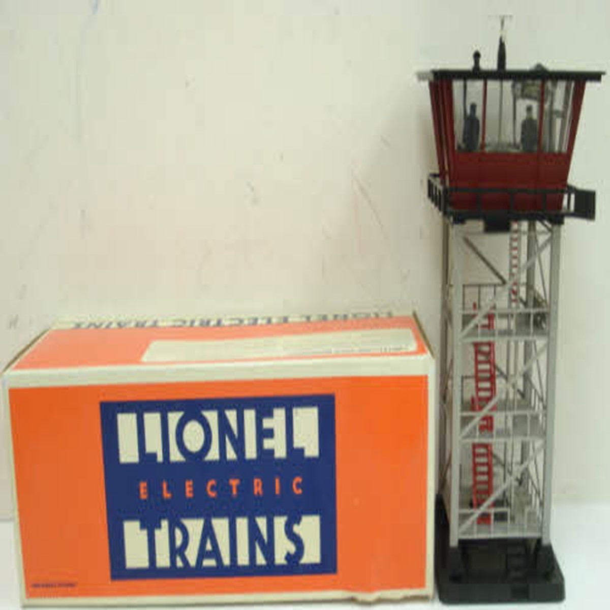 Lionel 6-12702 O Operating Control Tower LN/Box
