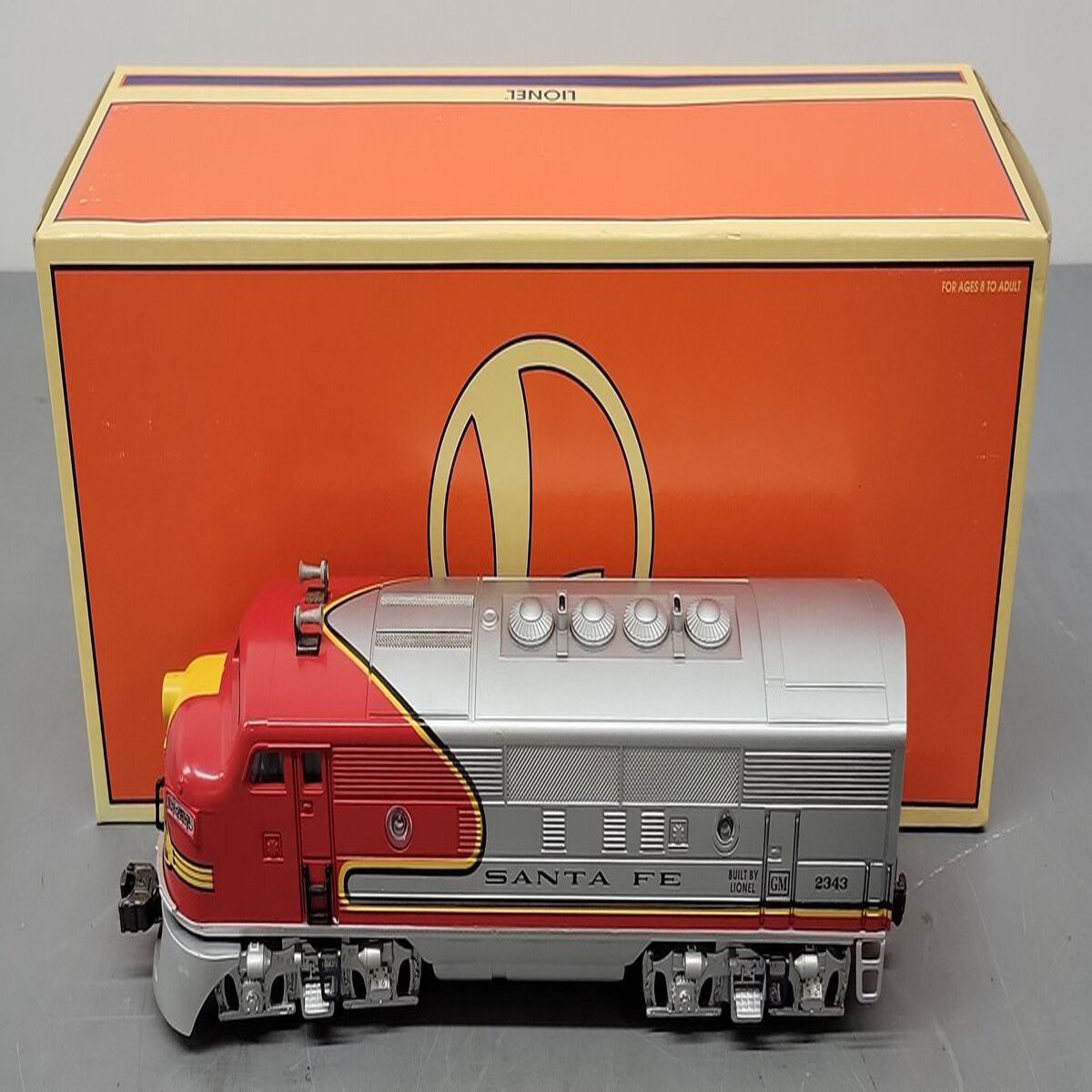 Lionel 6-18134 O Gauge Santa Fe F3A Dummy Diesel Locomotive #2343 VG/Box