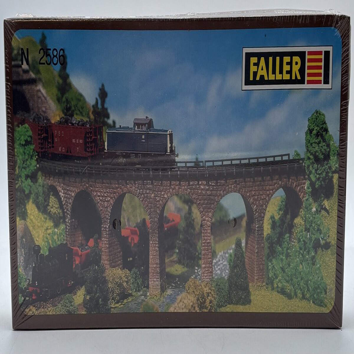 Faller 2586 N Scale Curved Stone Viaduct Bridge Kit