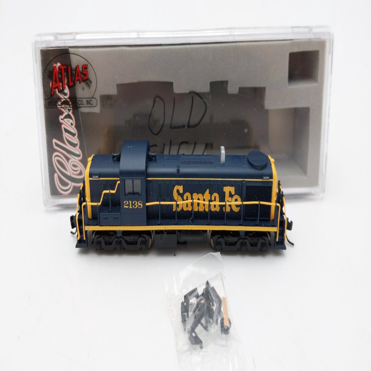 Atlas 42307 N Scale Santa Fe RSD-5 Diesel Locomotive #2138 EX/Box