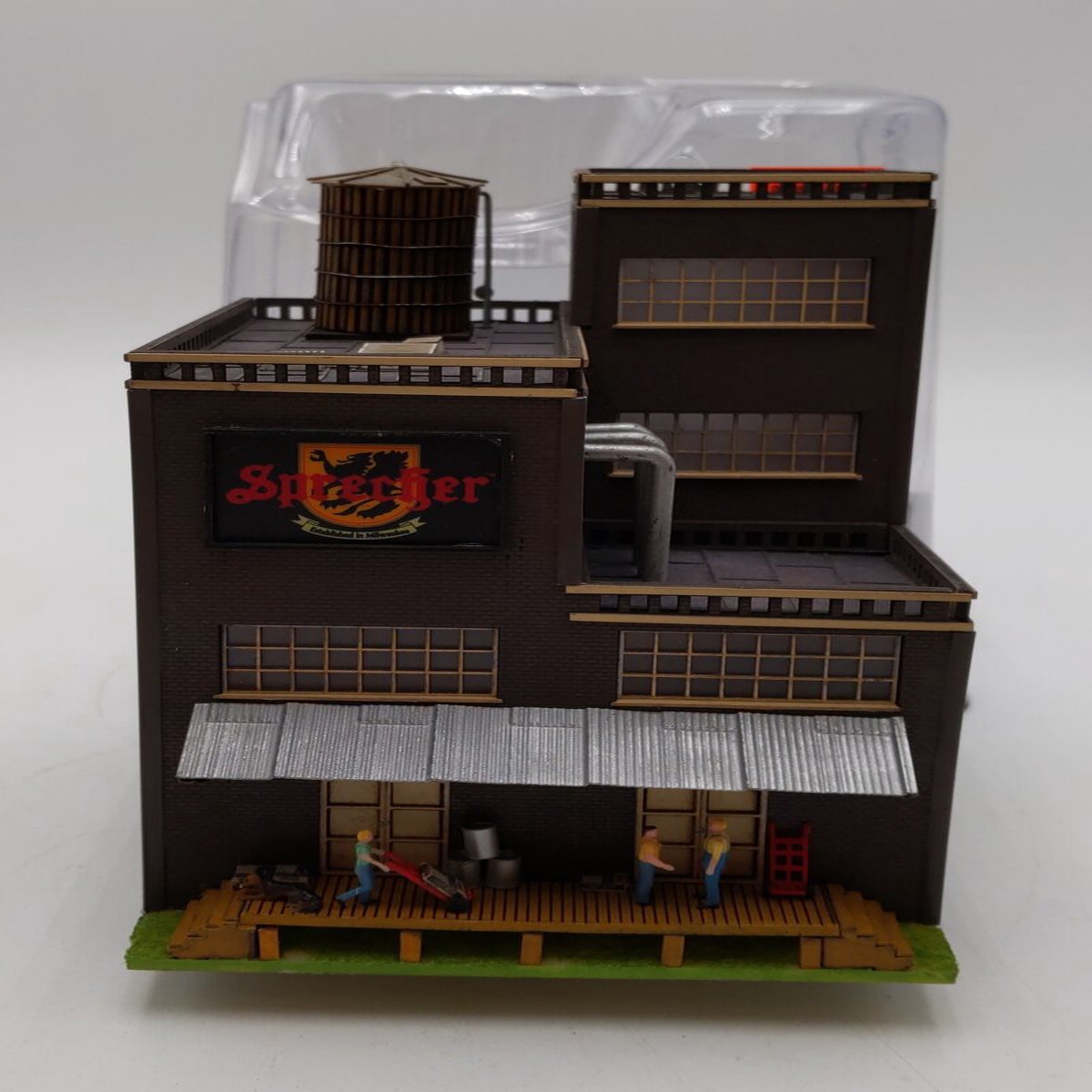 Menards 279-5143 HO Scale Sprecher Brewery LN/Box