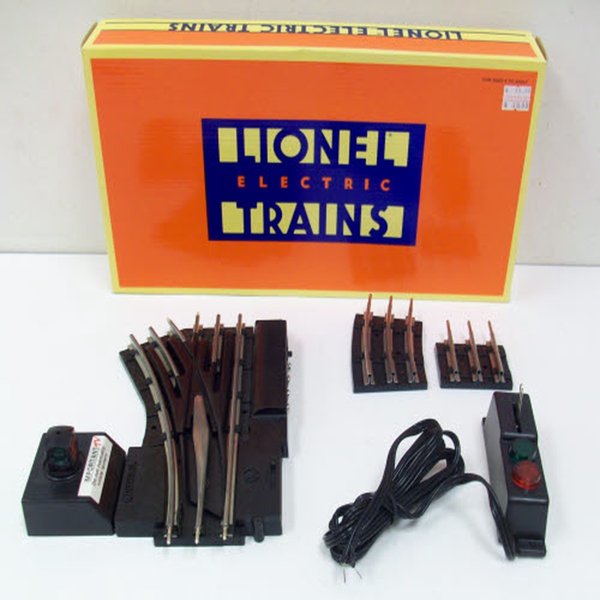 Lionel 6-23010 O Gauge O-31 Left Hand Remote Control Switch Turnout NIB