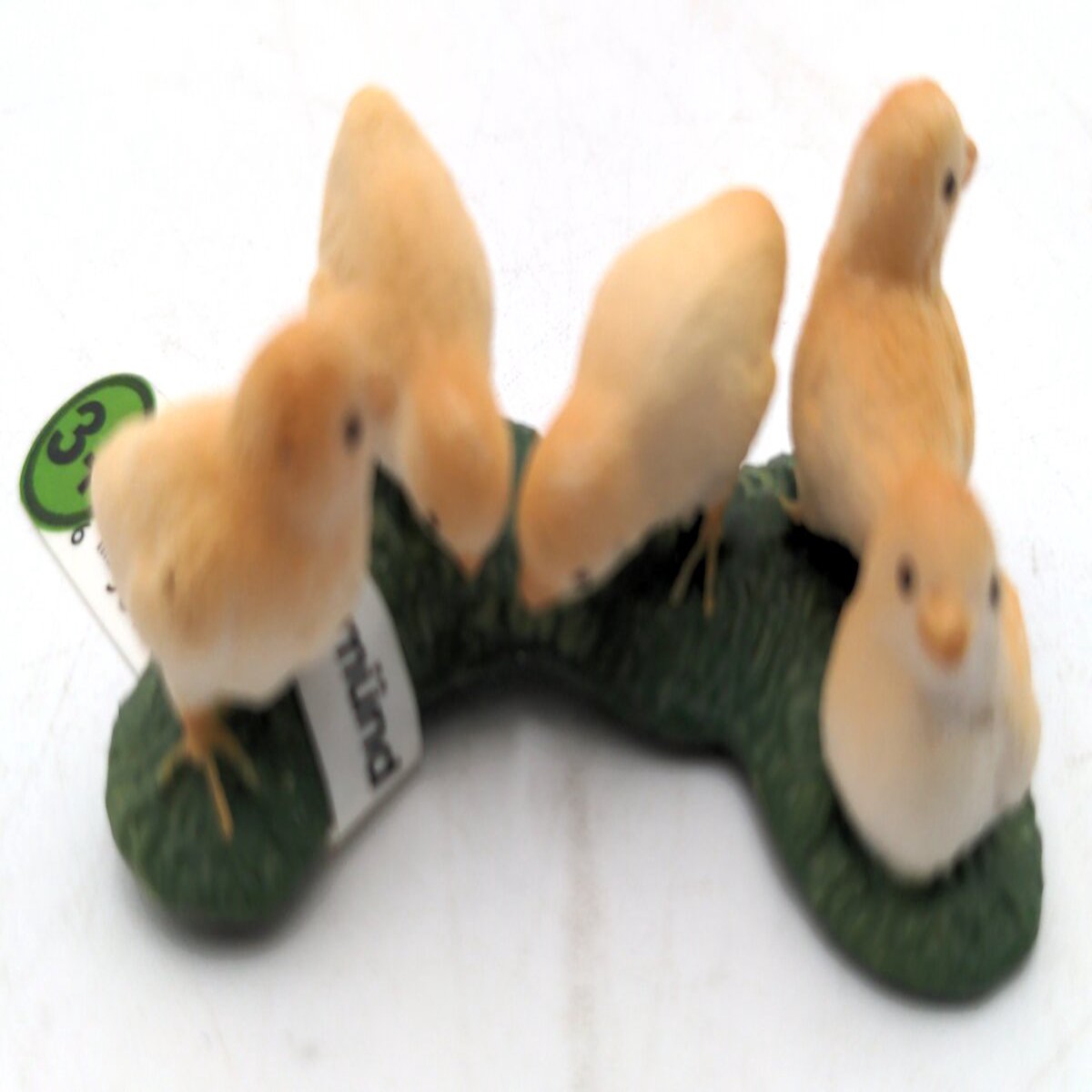 Schleich 13648 5 Baby Chicks 2" Figurine