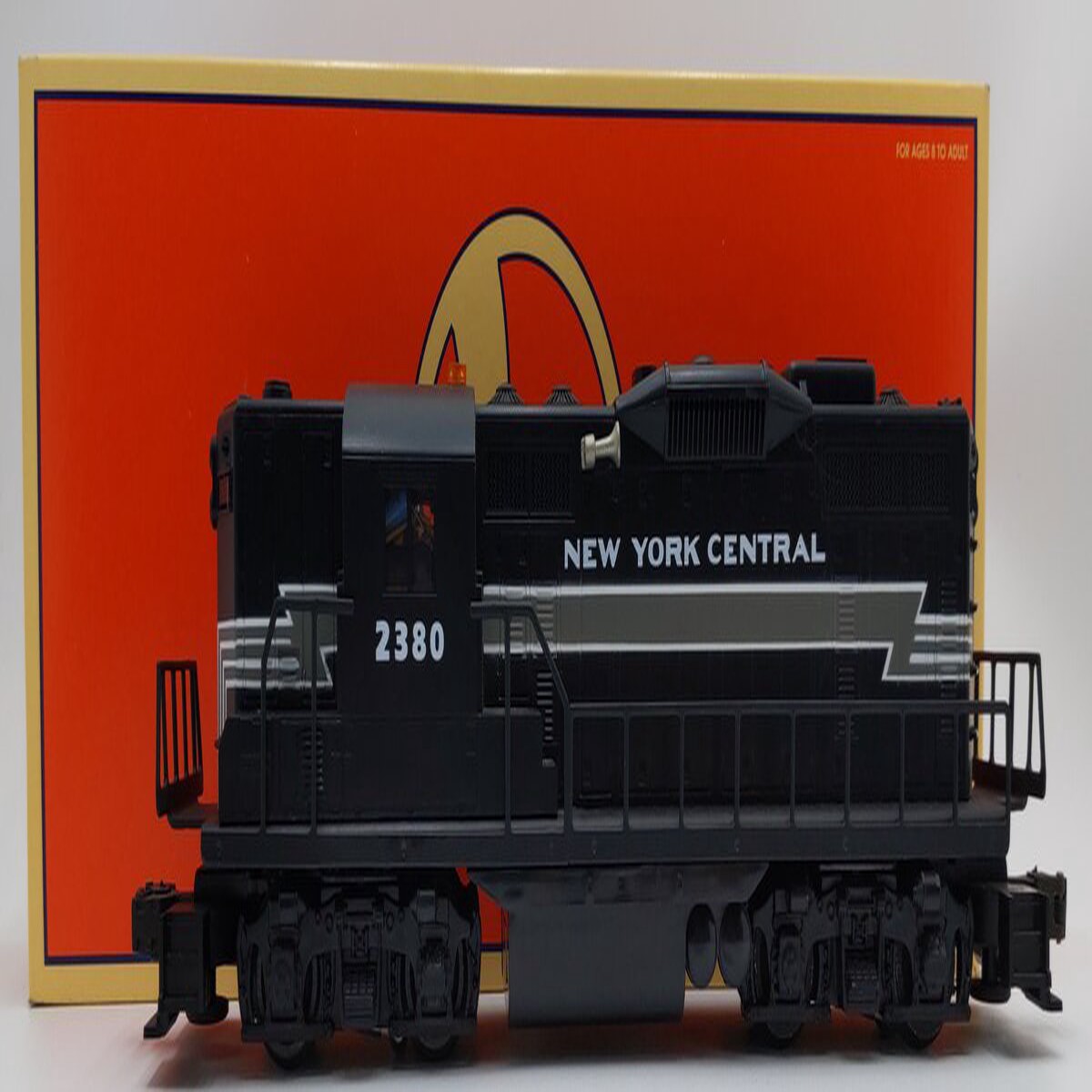 Lionel 6-18563 O Gauge New York Central GP-9 Diesel Locomotive #2380 EX/Box