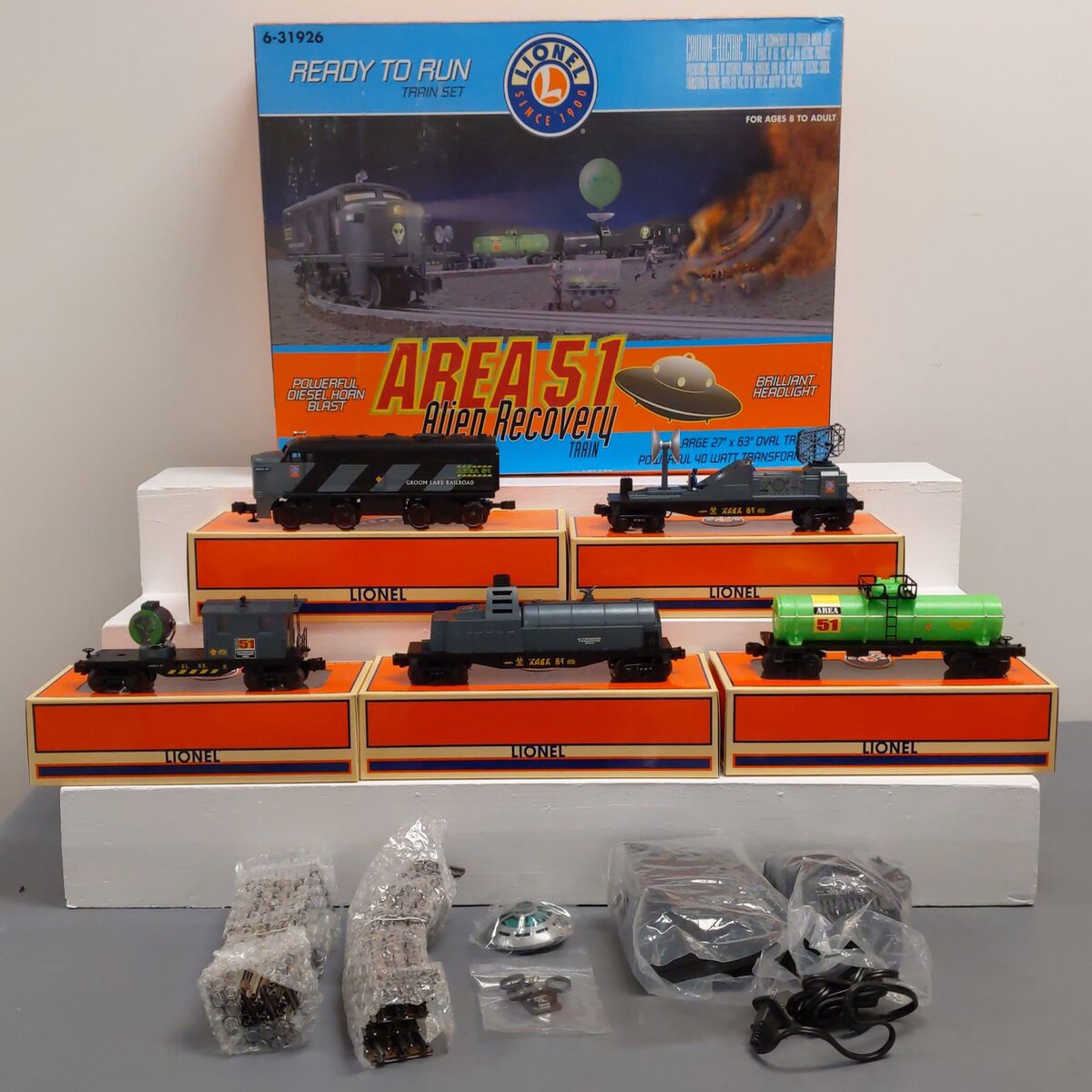 Lionel 6-31926 O Gauge Area 51 Alien Recovery Diesel Train Set LN/Box