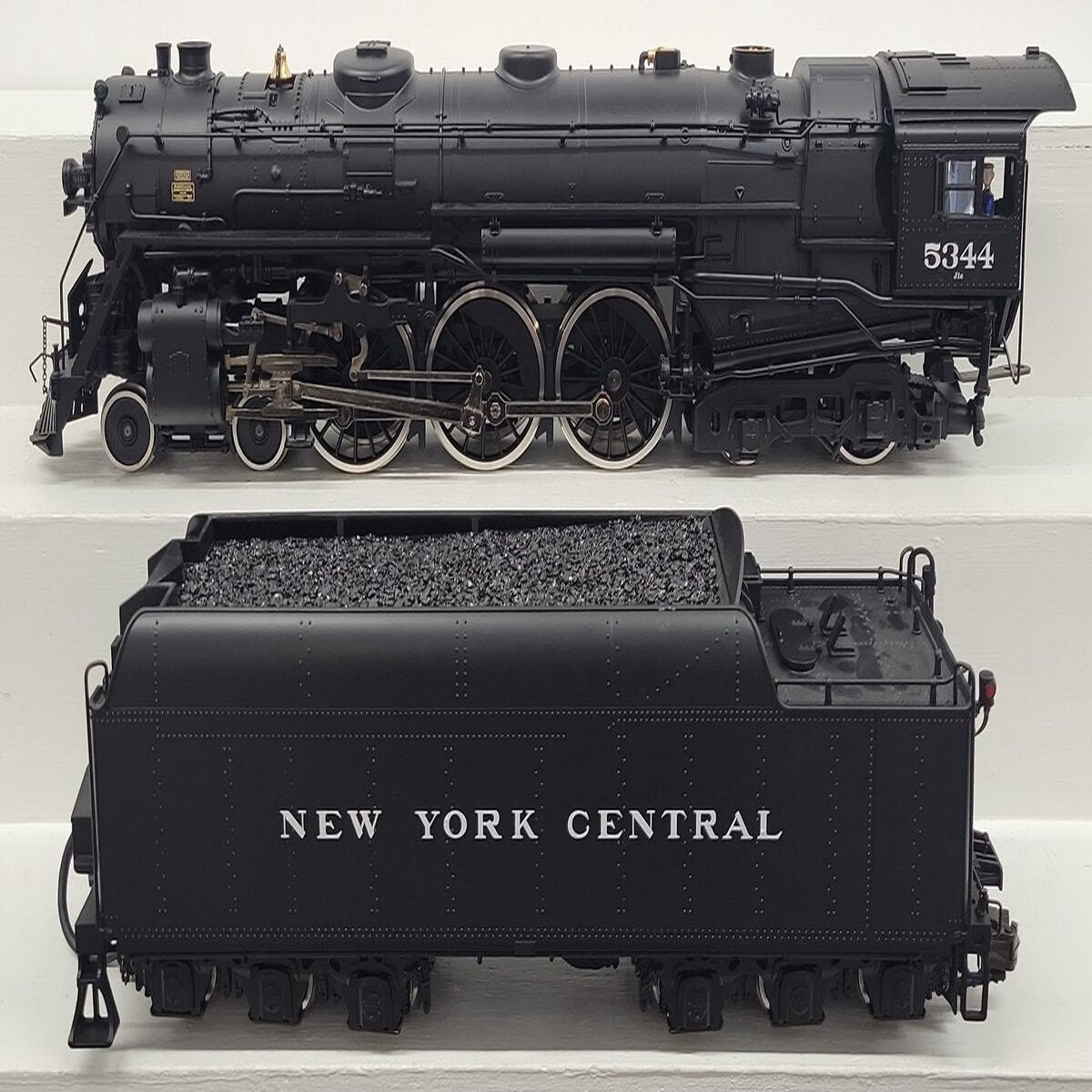 USA Trains R20001S New York Central J1e Hudson Steam Locomotive and Tender #5344 EX