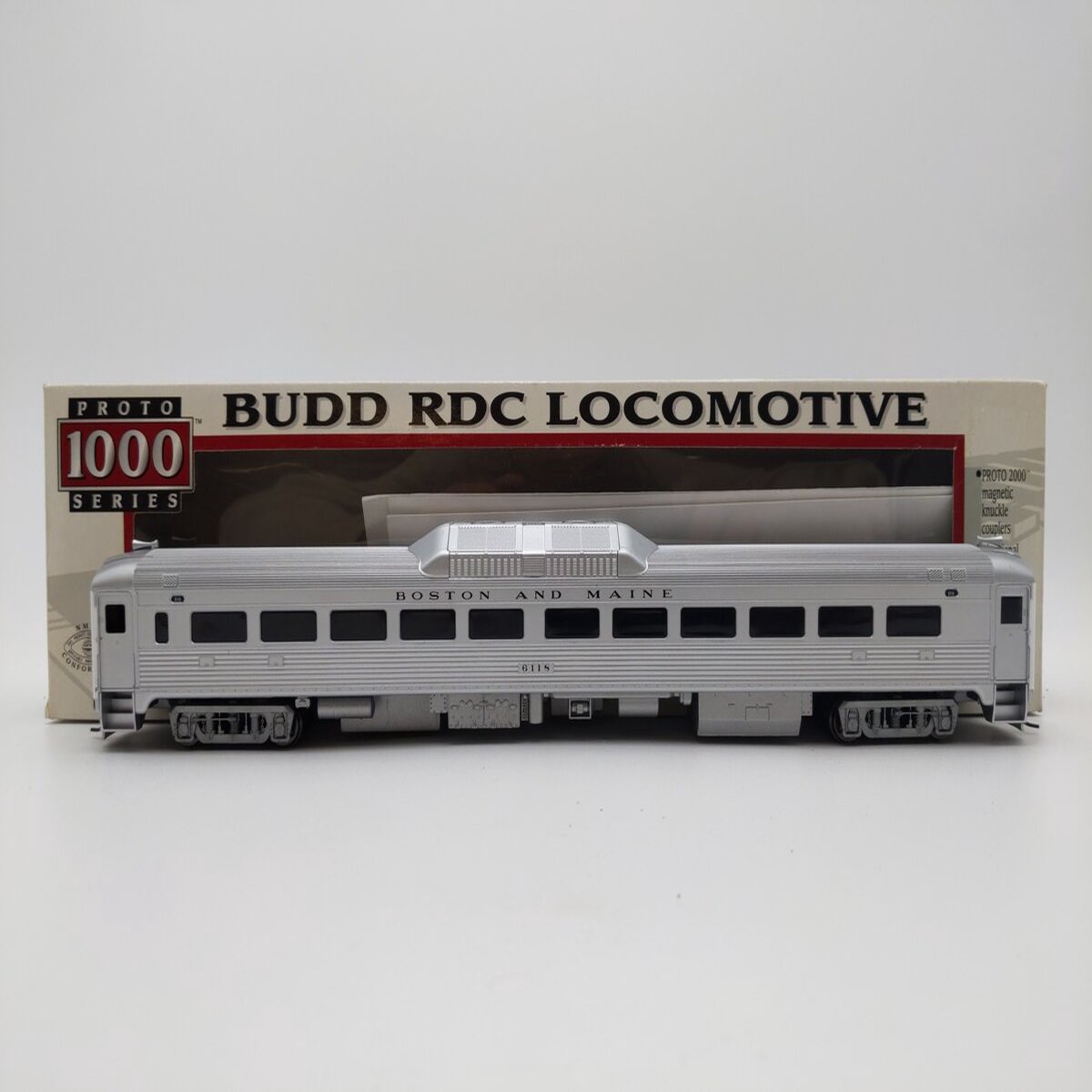 Proto 1000 30586 HO Scale Boston & Maine Budd RDC Passenger Locomotive #6118 EX/Box