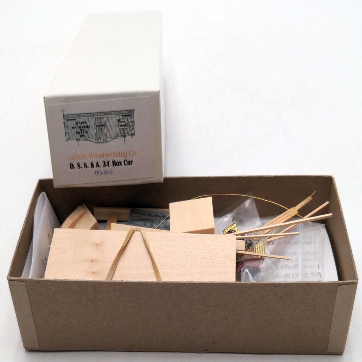 LaBelle Woodworking Co. HO-40-2 D.S.S.&A. 34" Boxcar Kit